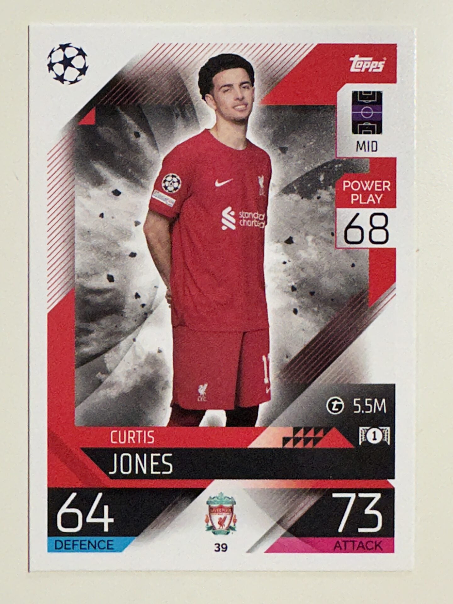 039. Curtis Jones (Liverpool) &#8211; Topps Match Attax 2022:2023 card