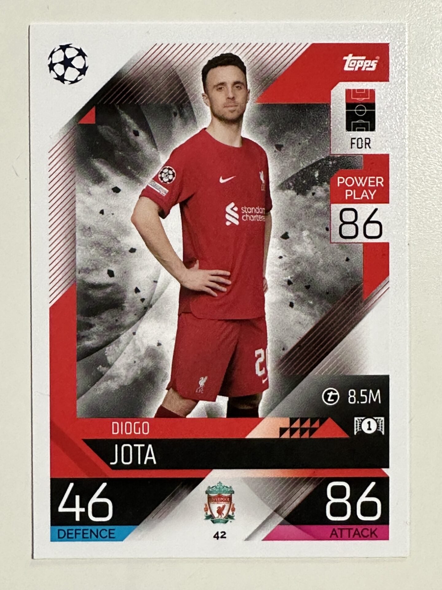 042. Diogo Jota (Liverpool) &#8211; Topps Match Attax 2022:2023 card