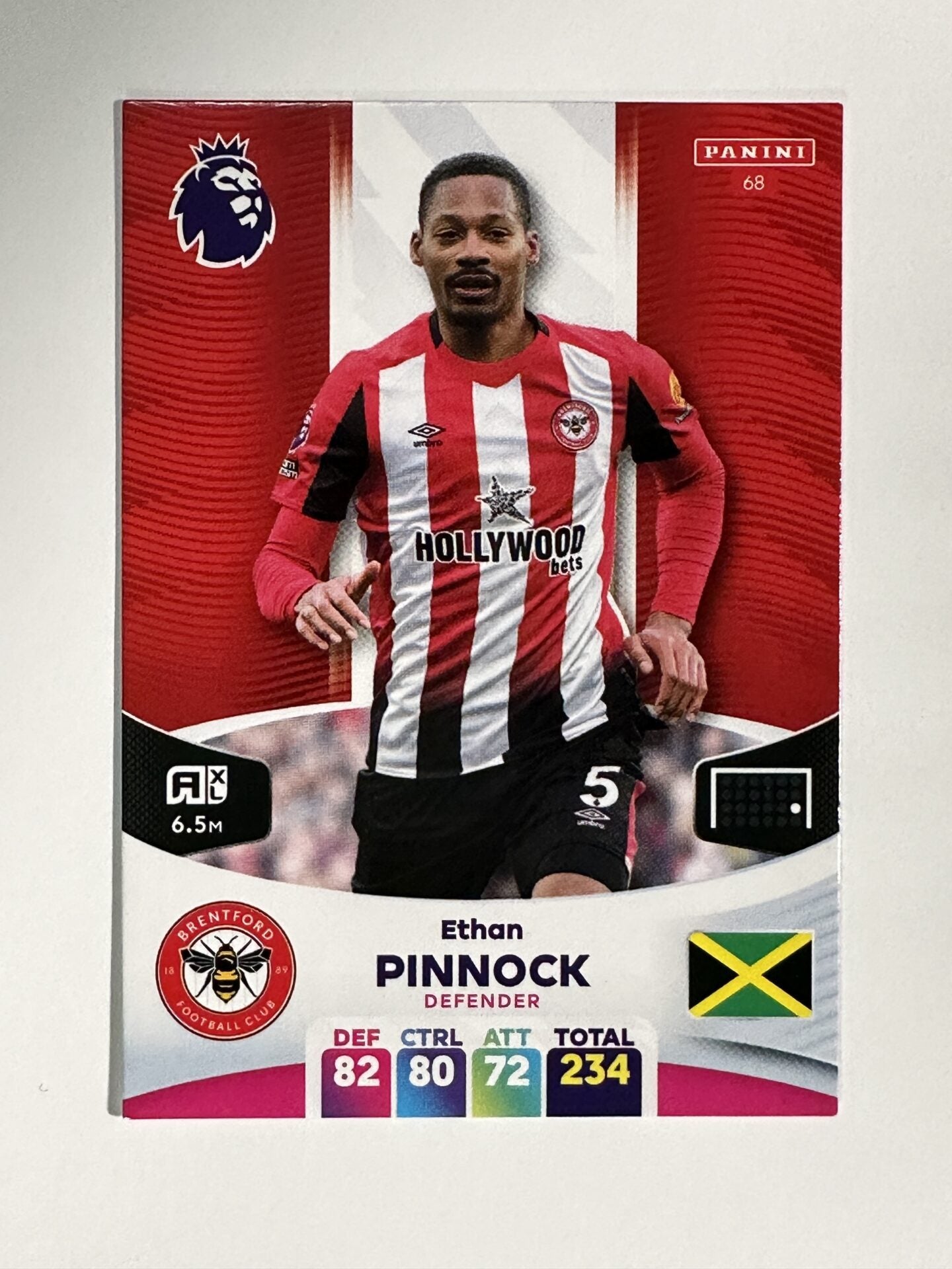 068 Ethan Pinnock Brentford Base Panini Premier League Adrenalyn XL 2024 Card