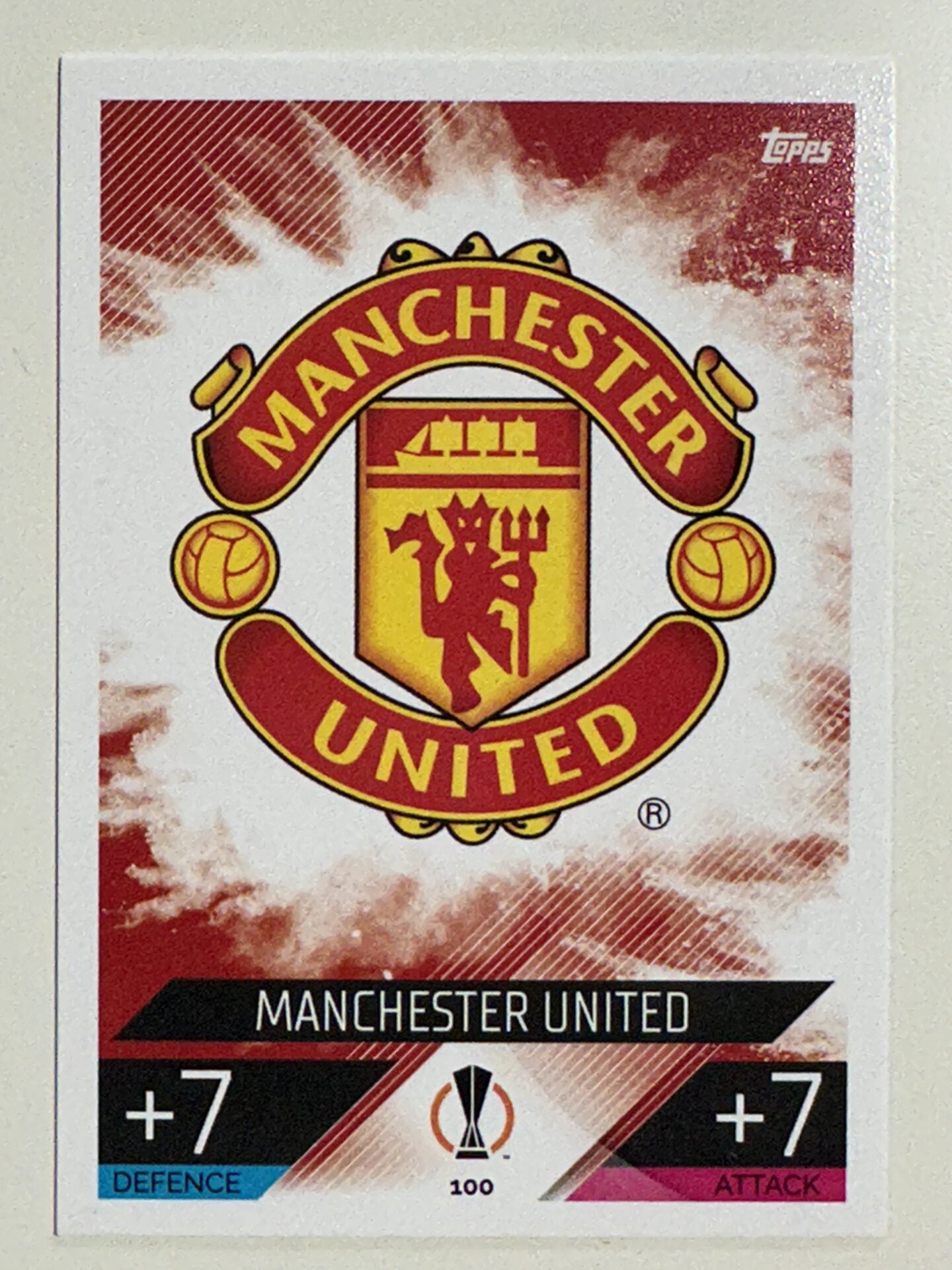 100. Team Badge (Manchester United) &#8211; Topps Match Attax 2022:2023 card