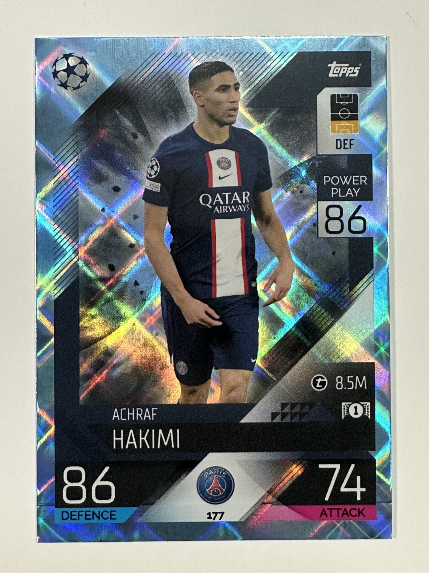 177 Achraf Hakimi Base Crystal Foil Parallel (Paris Saint-Germain) Topps Match Attax 2022:2023 Card