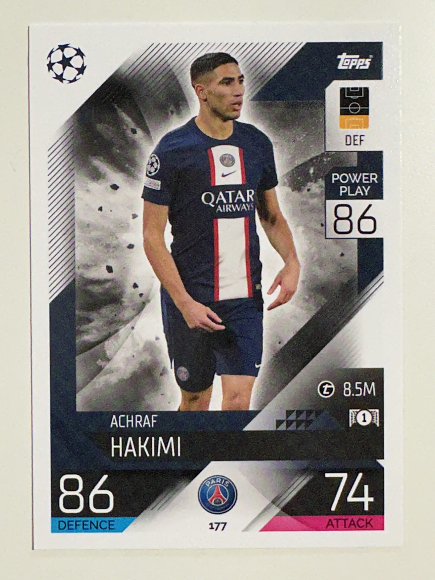 177. Achraf Hakimi (Paris Saint-Germain) &#8211; Topps Match Attax 2022:2023 card