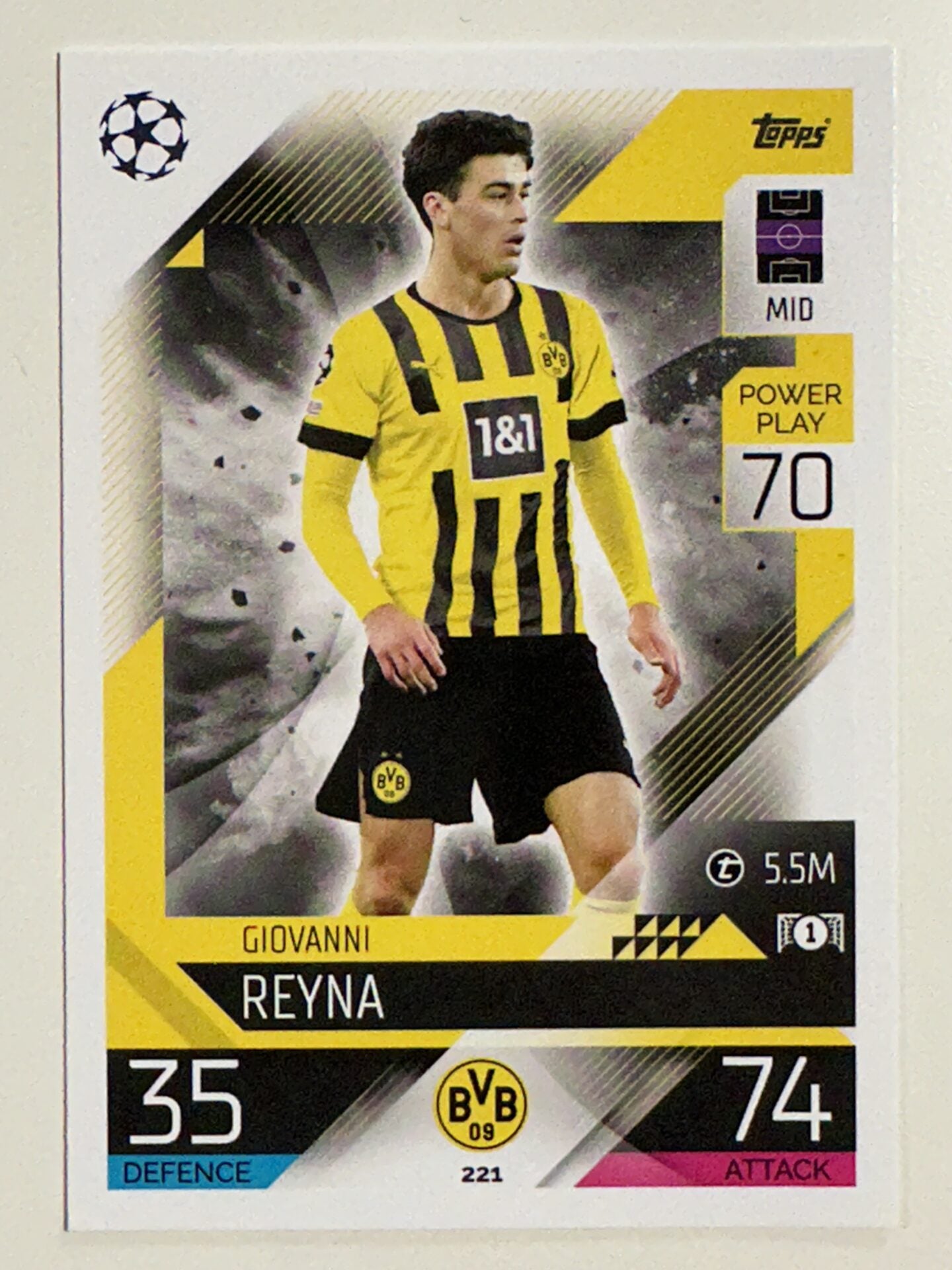 221. Giovanni Reyna (Borussia Dortmund) &#8211; Topps Match Attax 2022:2023 card