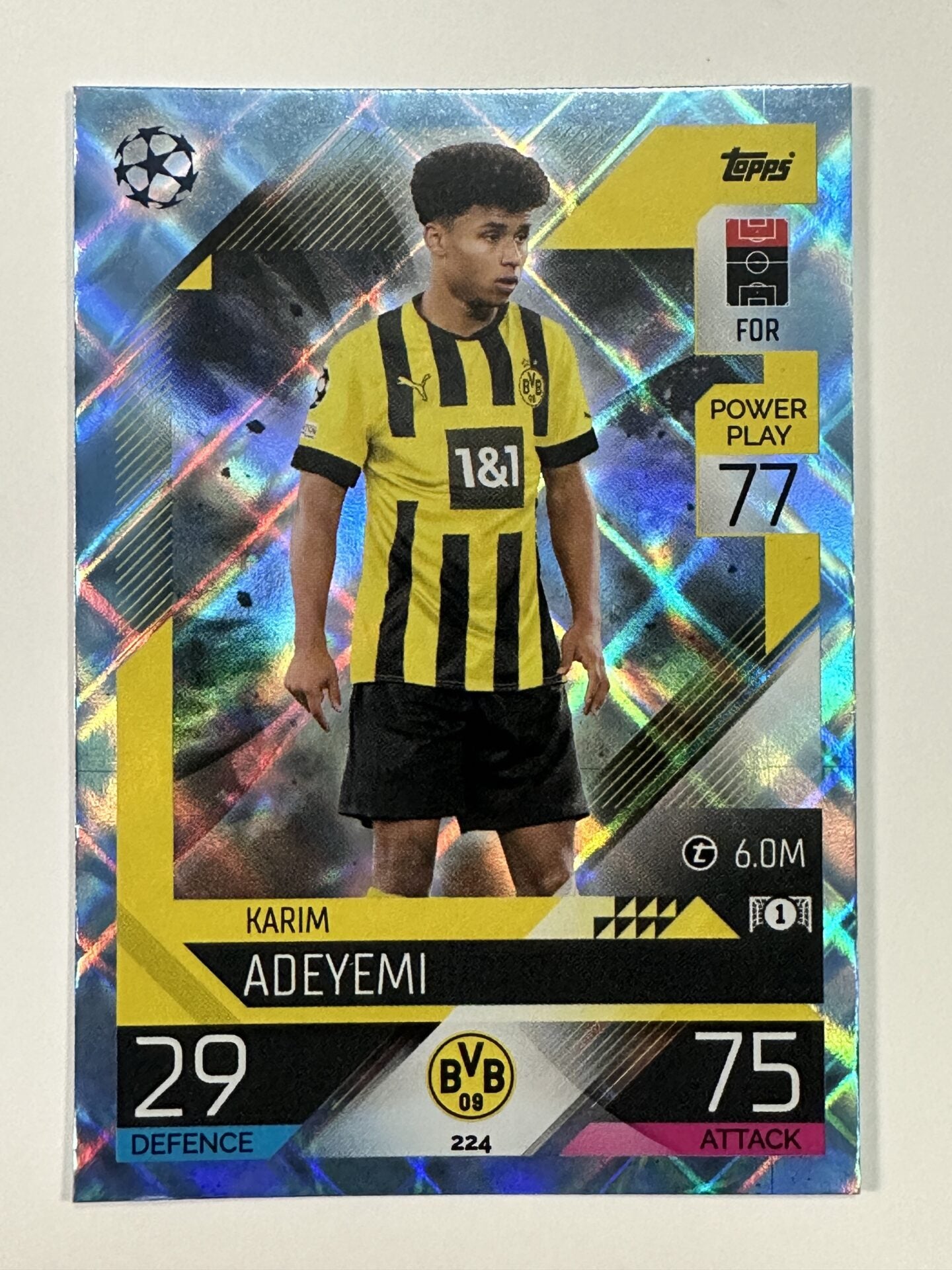 224 Karim Adeyemi Base Crystal Foil Parallel (Borussia Dortmund) Topps Match Attax 2022:2023 Card