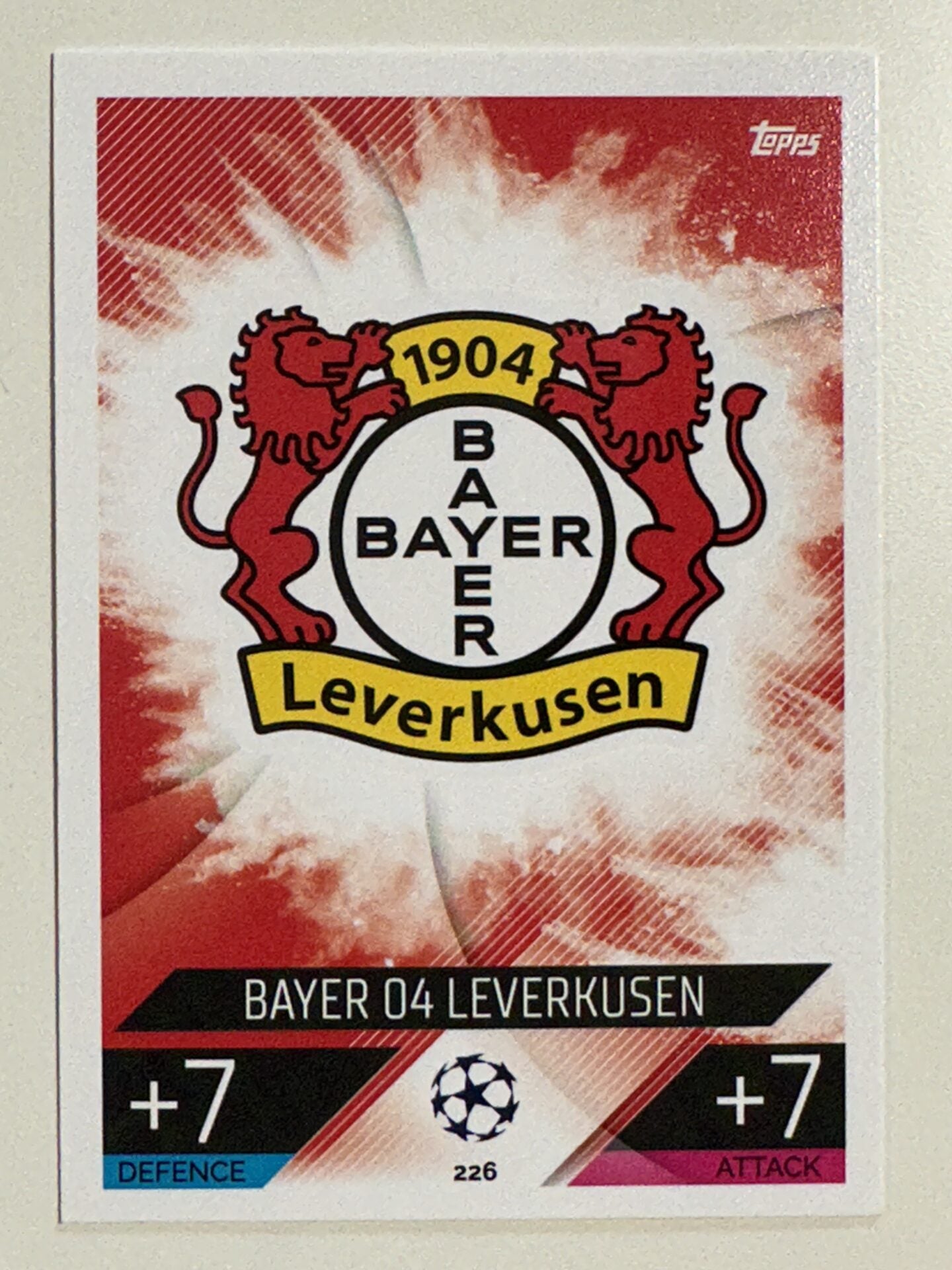 226. Team Badge (Bayer 04 Leverkusen) &#8211; Topps Match Attax 2022:2023 card