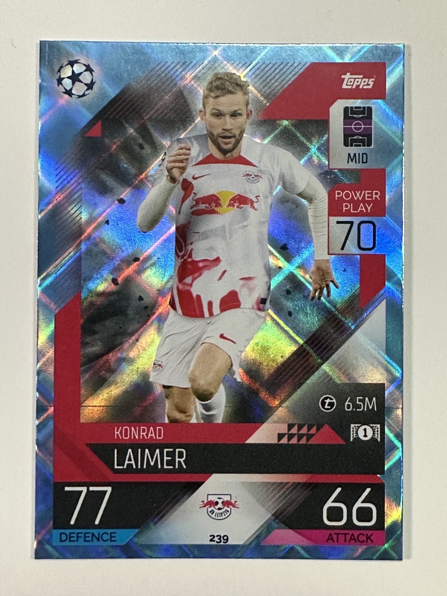 239 Konrad Laimer Base Crystal Foil Parallel (RB Leipzig) Topps Match Attax 2022:2023 Card