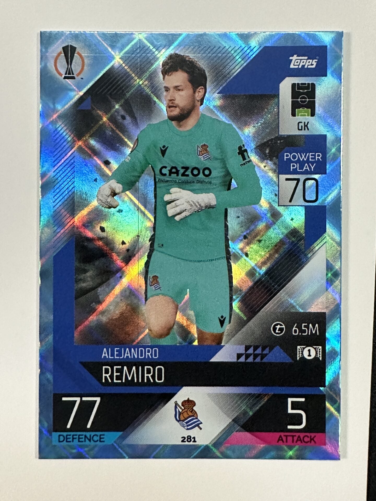 281 Alejandro Remiro Base Crystal Foil Parallel (Real Sociedad) Topps Match Attax 2022:2023 Card