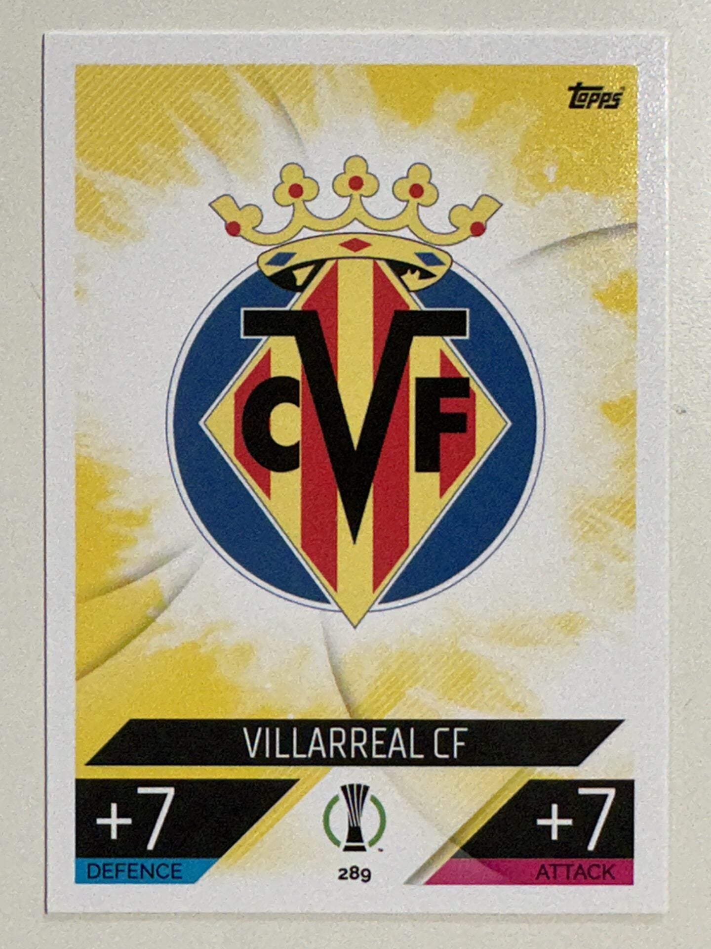 289. Team Badge (Villarreal CF) &#8211; Topps Match Attax 2022:2023 card