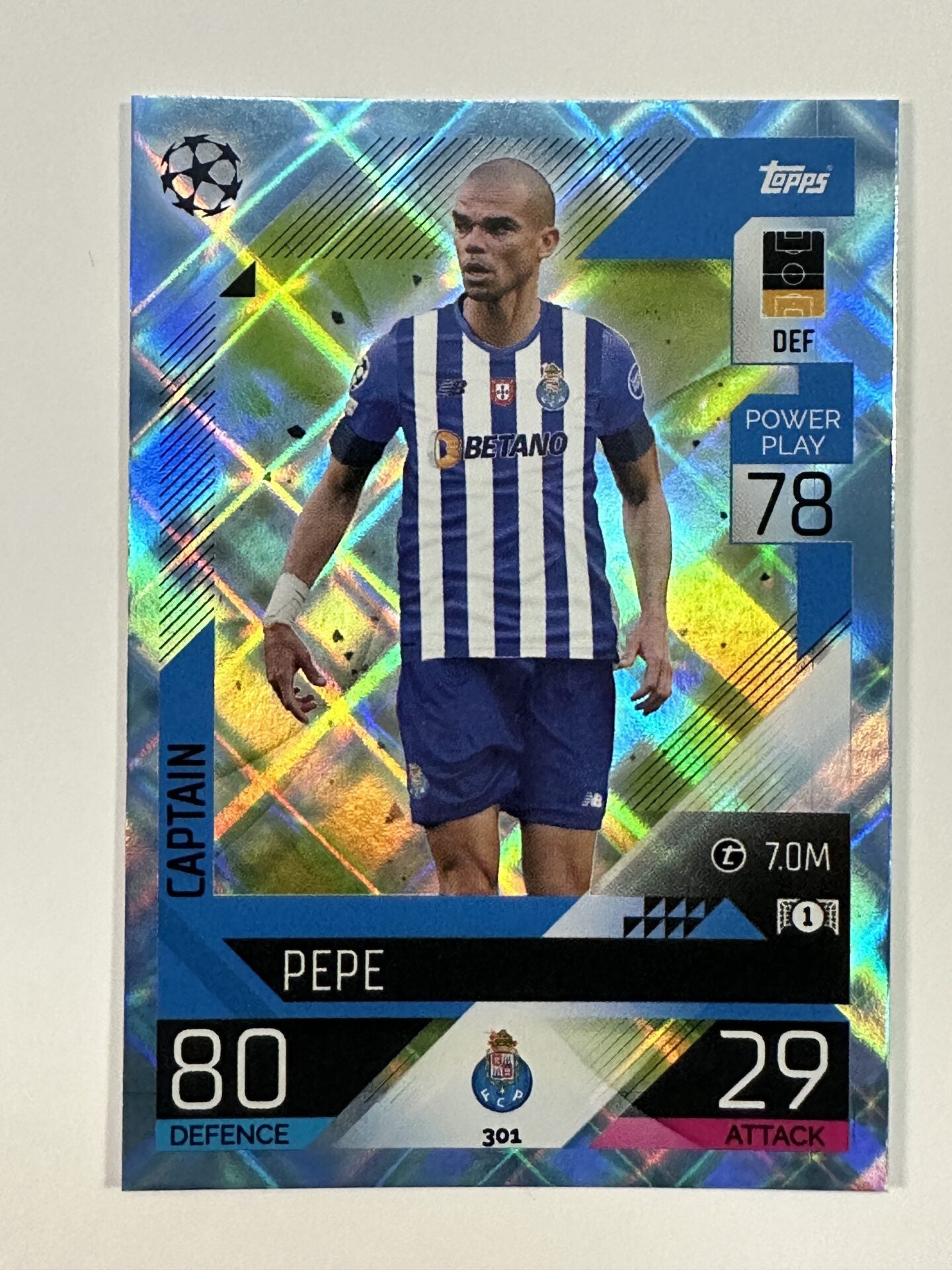 301 Pepe Captain Crystal Foil Parallel (Porto) Topps Match Attax 2022:2023 Card