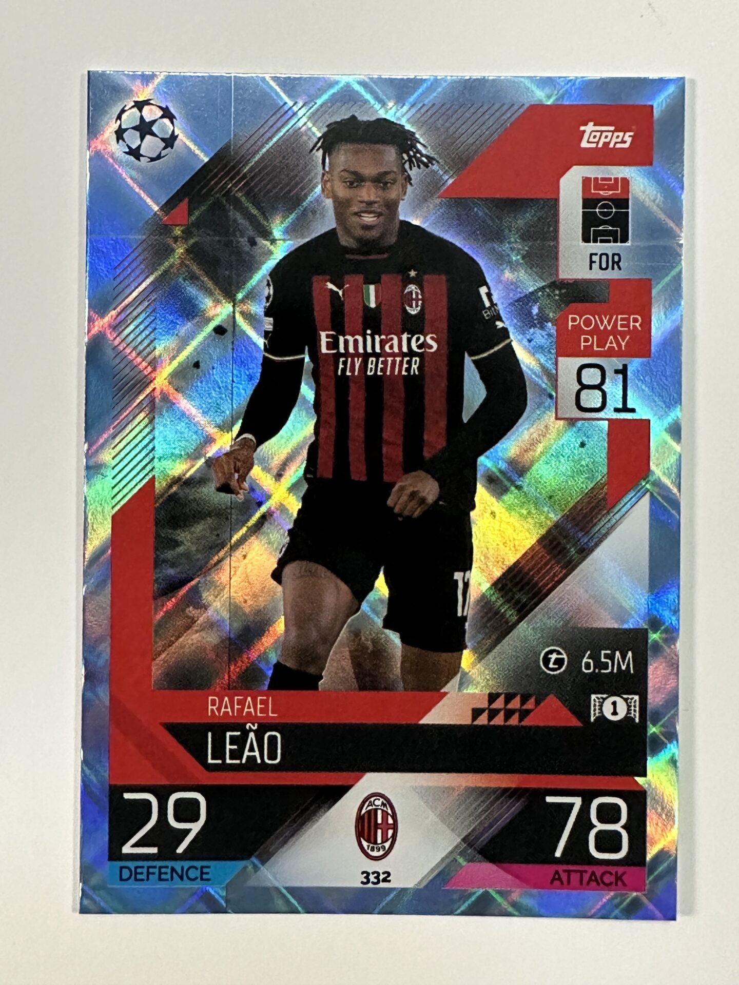 332 Rafael Leao Base Crystal Foil Parallel (AC Milan) Topps Match Attax 2022:2023 Card