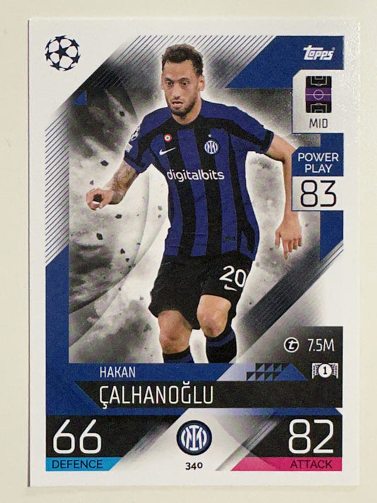 340. Hakan Calhanoglu (FC Internazionale Milano) &#8211; Topps Match Attax 2022:2023 card