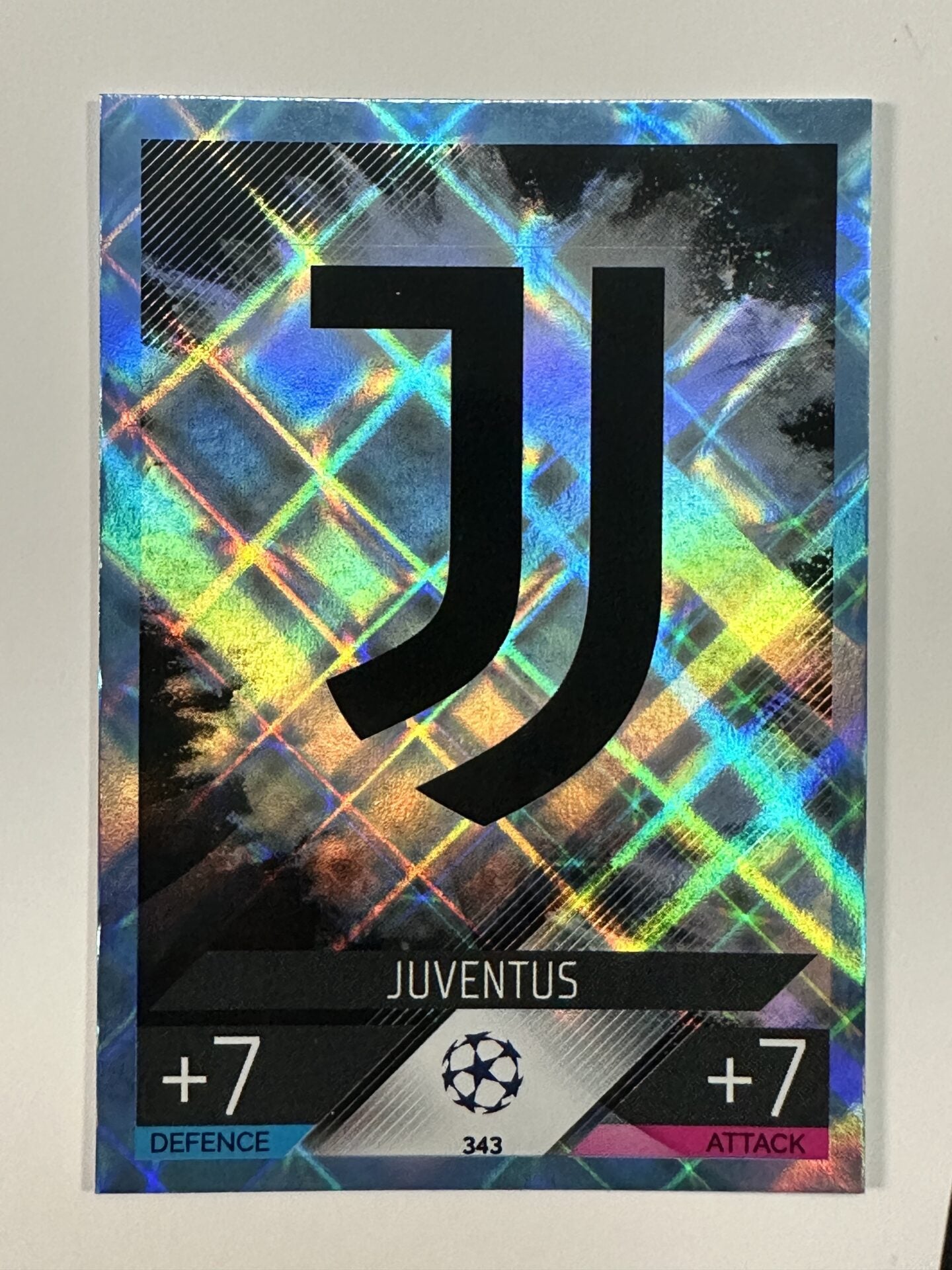 343 Team Badge Crystal Foil Parallel (Juventus) Topps Match Attax 2022:2023 Card