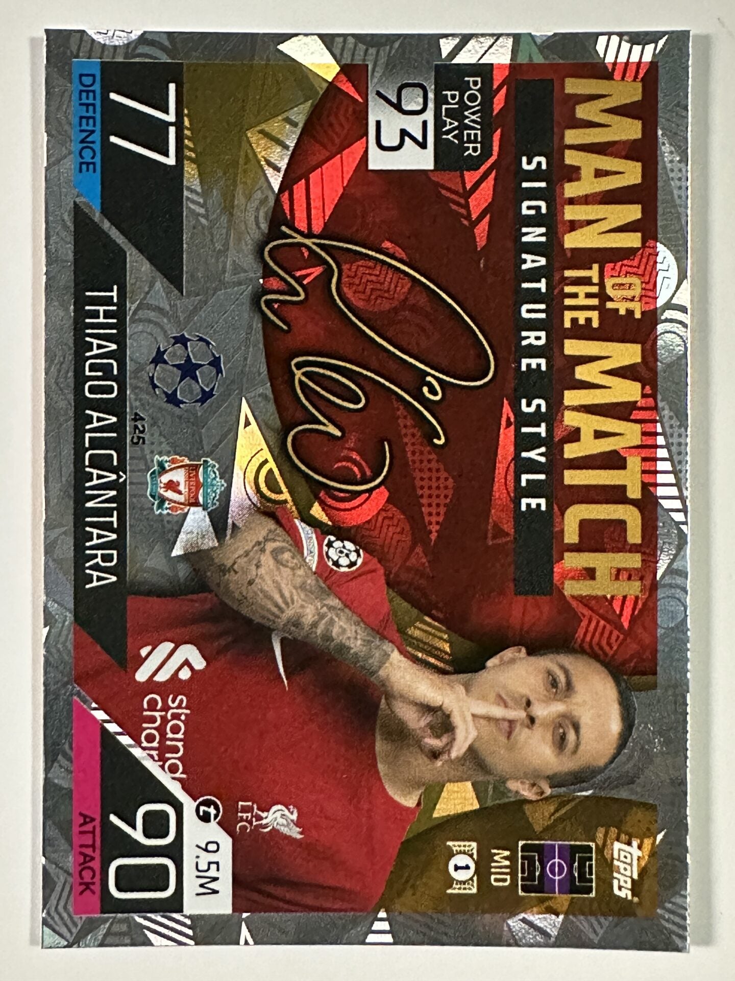 425 Thiago Alcántara Man of the Match Signature Style (Liverpool) Topps Match Attax 2022:2023 Card