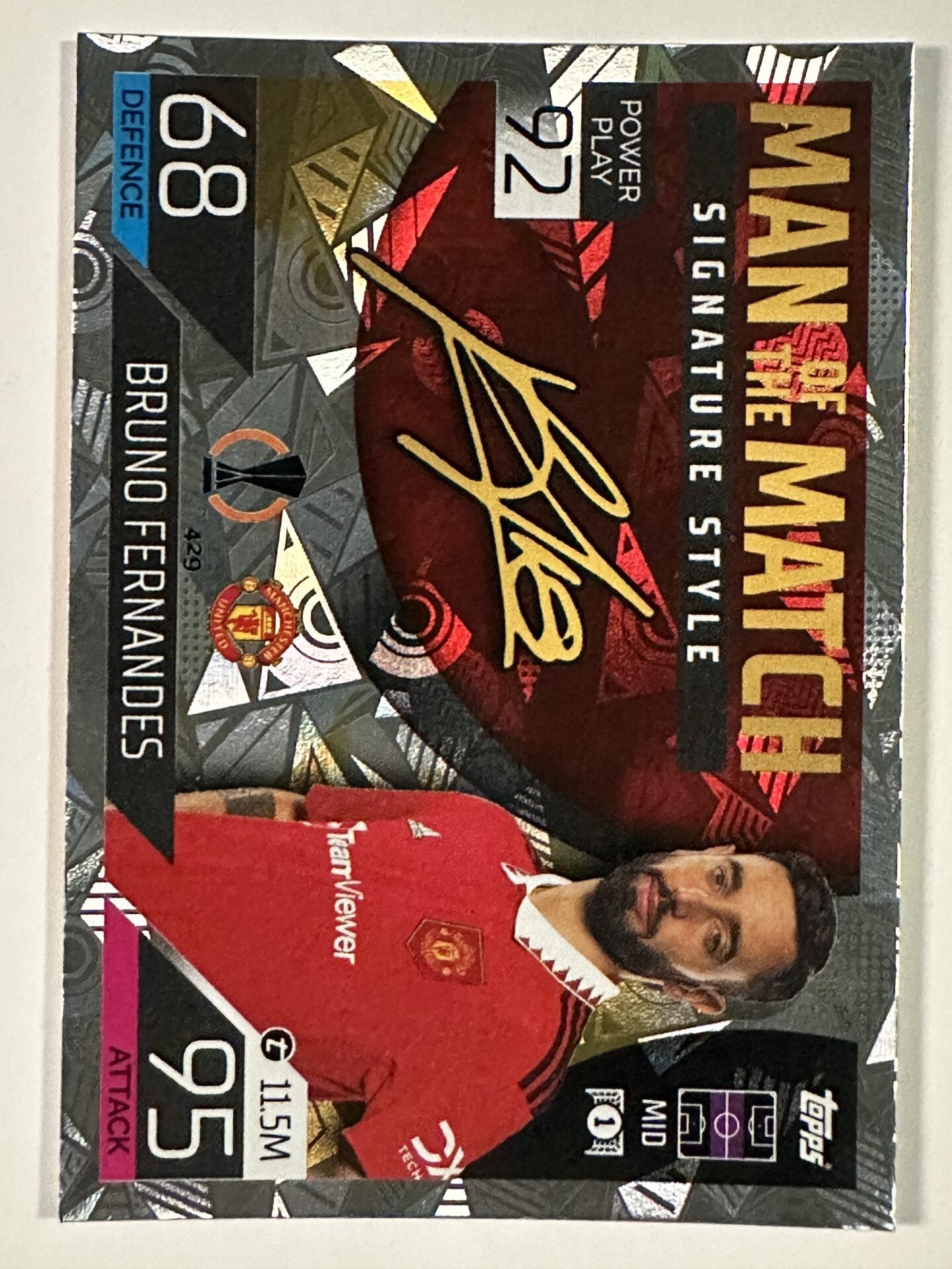 429 Bruno Fernandes Man of the Match Signature Style (Manchester United) Topps Match Attax 2022:2023 Card