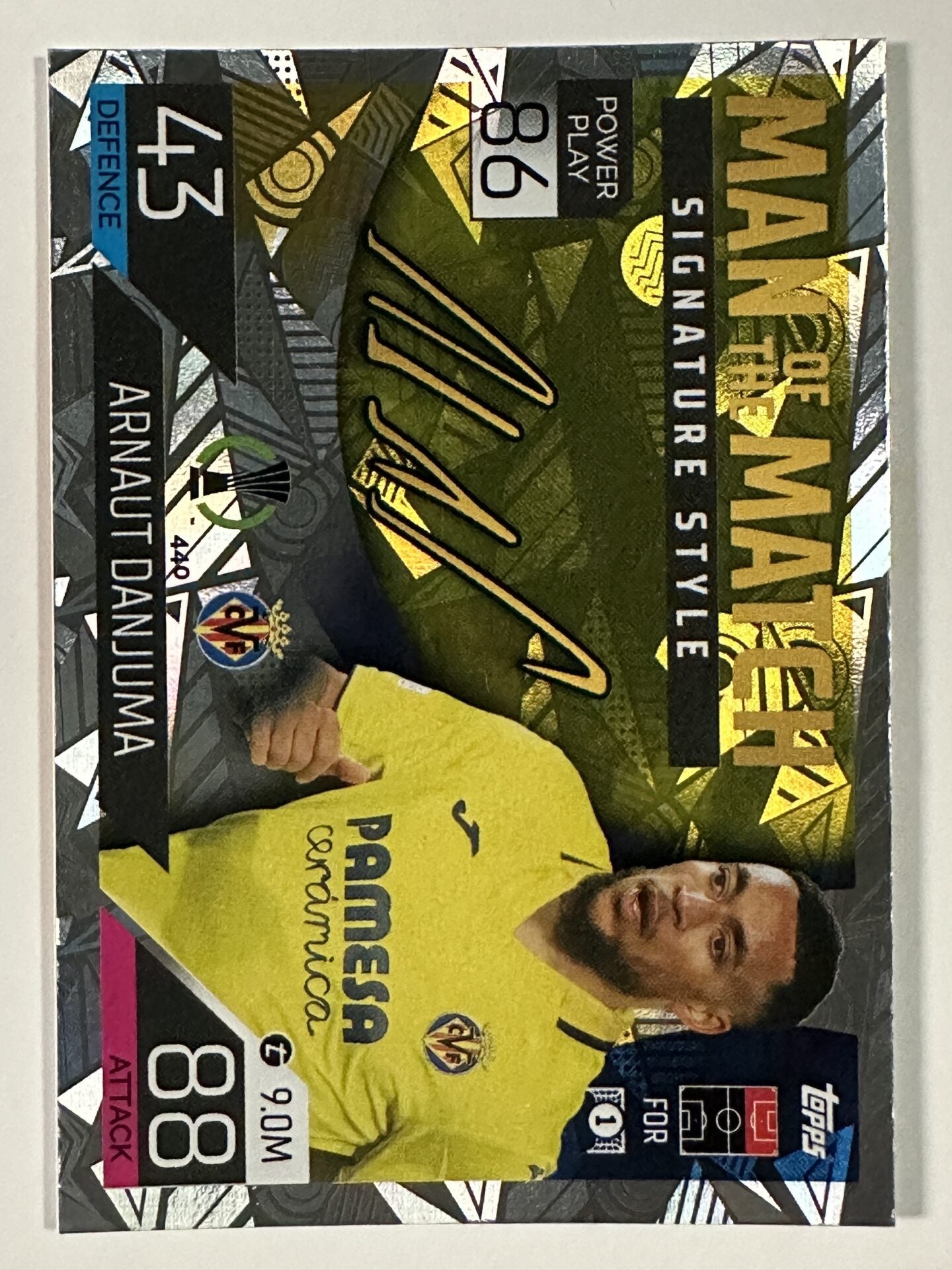 440 Arnaut Danjuma Man of the Match Signature Style (Villarreal) Topps Match Attax 2022:2023 Card