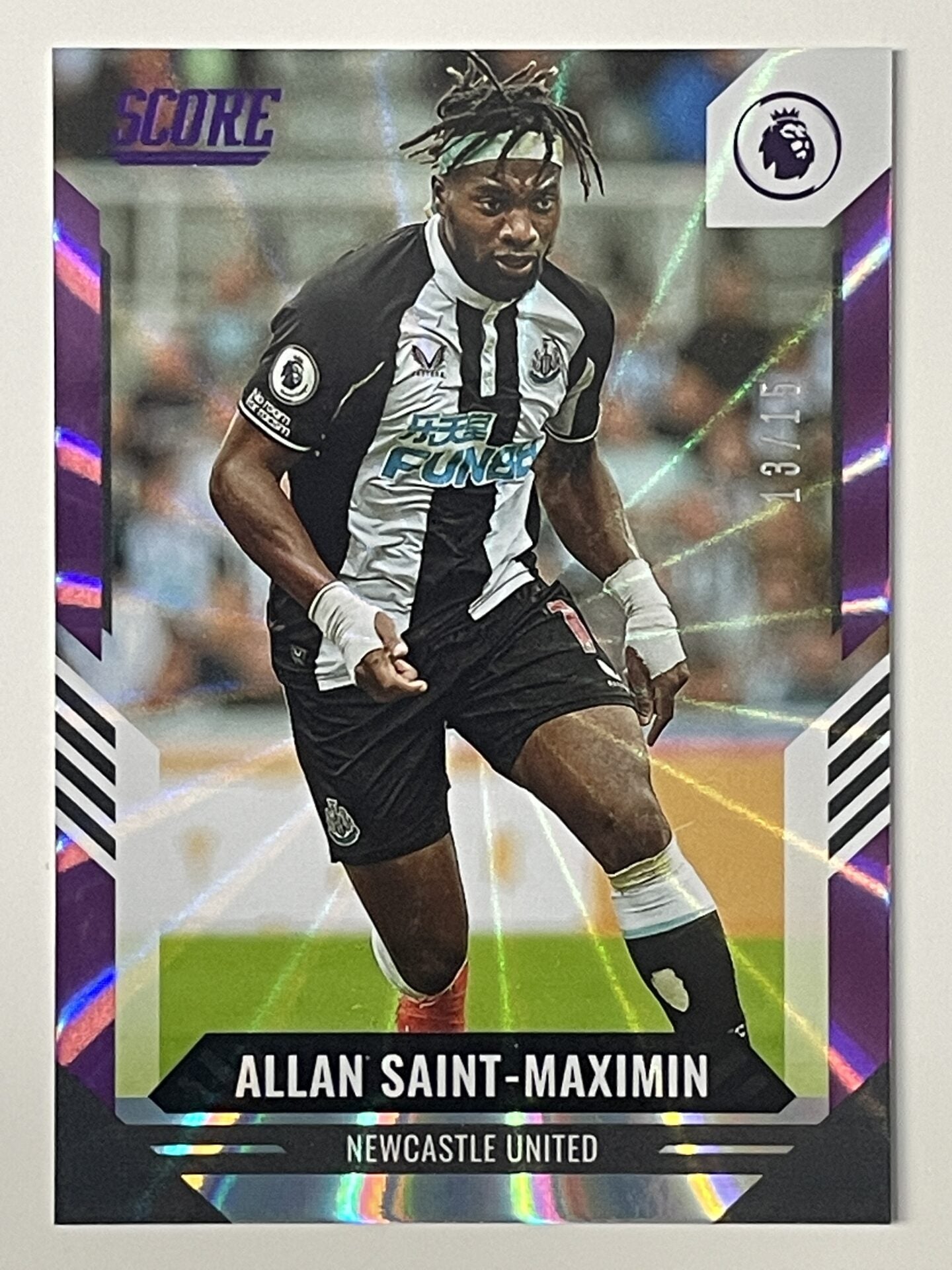 Allan Saint-Maximin Newcastle United Base Purple Laser Parallel Panini Premier League Score 2021 2022