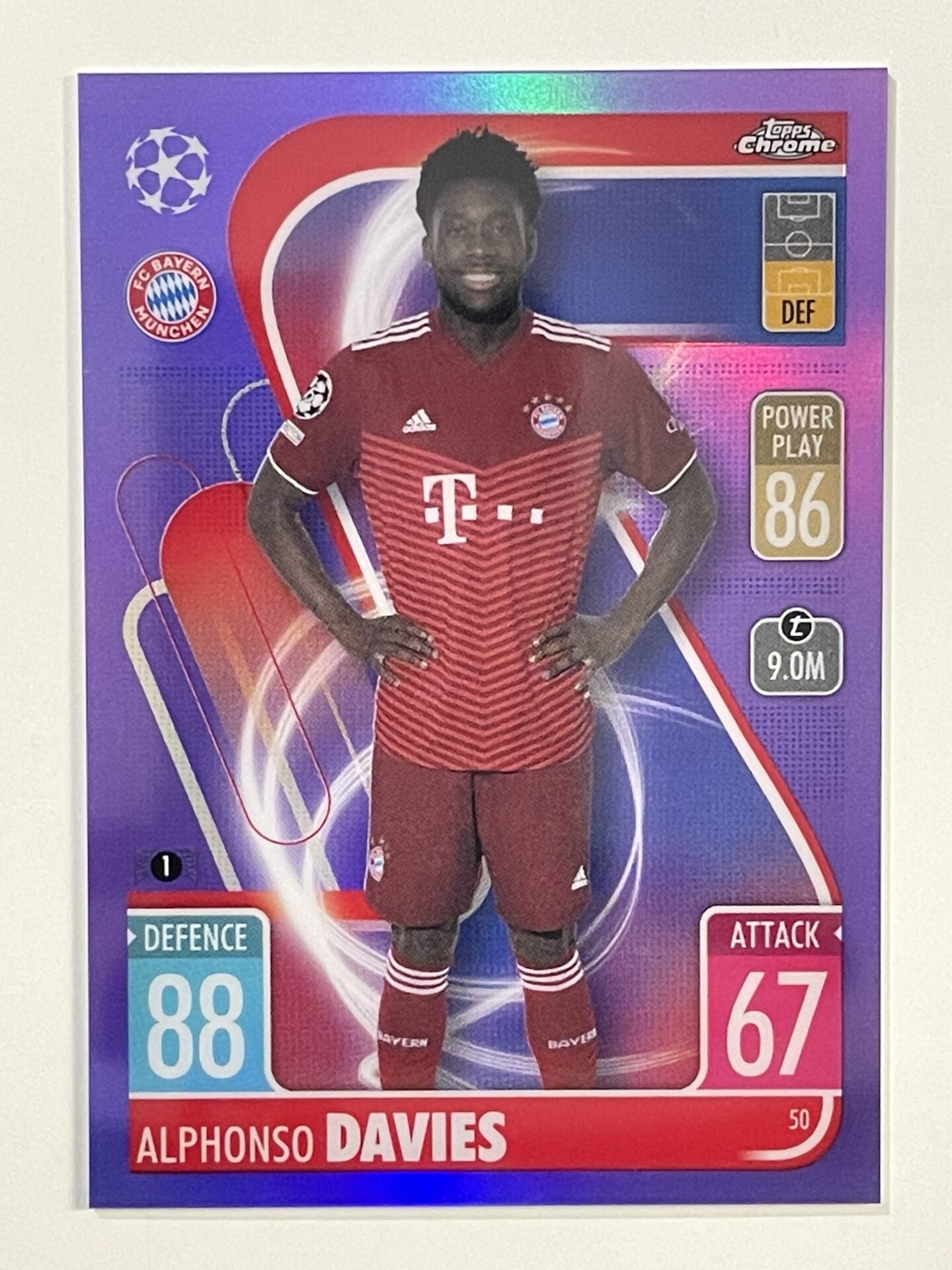 Alphonso Davies Purple Parallel Topps Match Attax Chrome 2021 2022