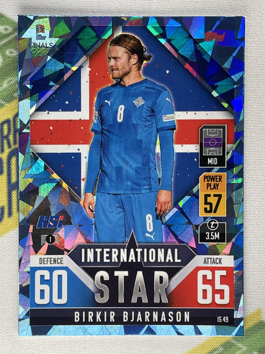 Birkir Bjarnason Iceland Crystal Foil Parallel Topps Match Attax 101 Road to Nations League 2022 Card