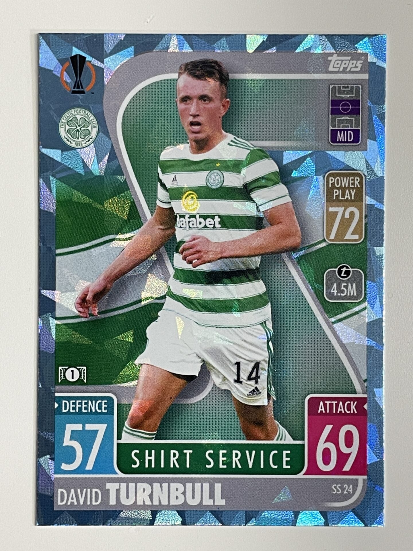 David Turnbull Celtic Base Crystal Foil Parallel Topps Match Attax Extra 2021:22 Champions League Card