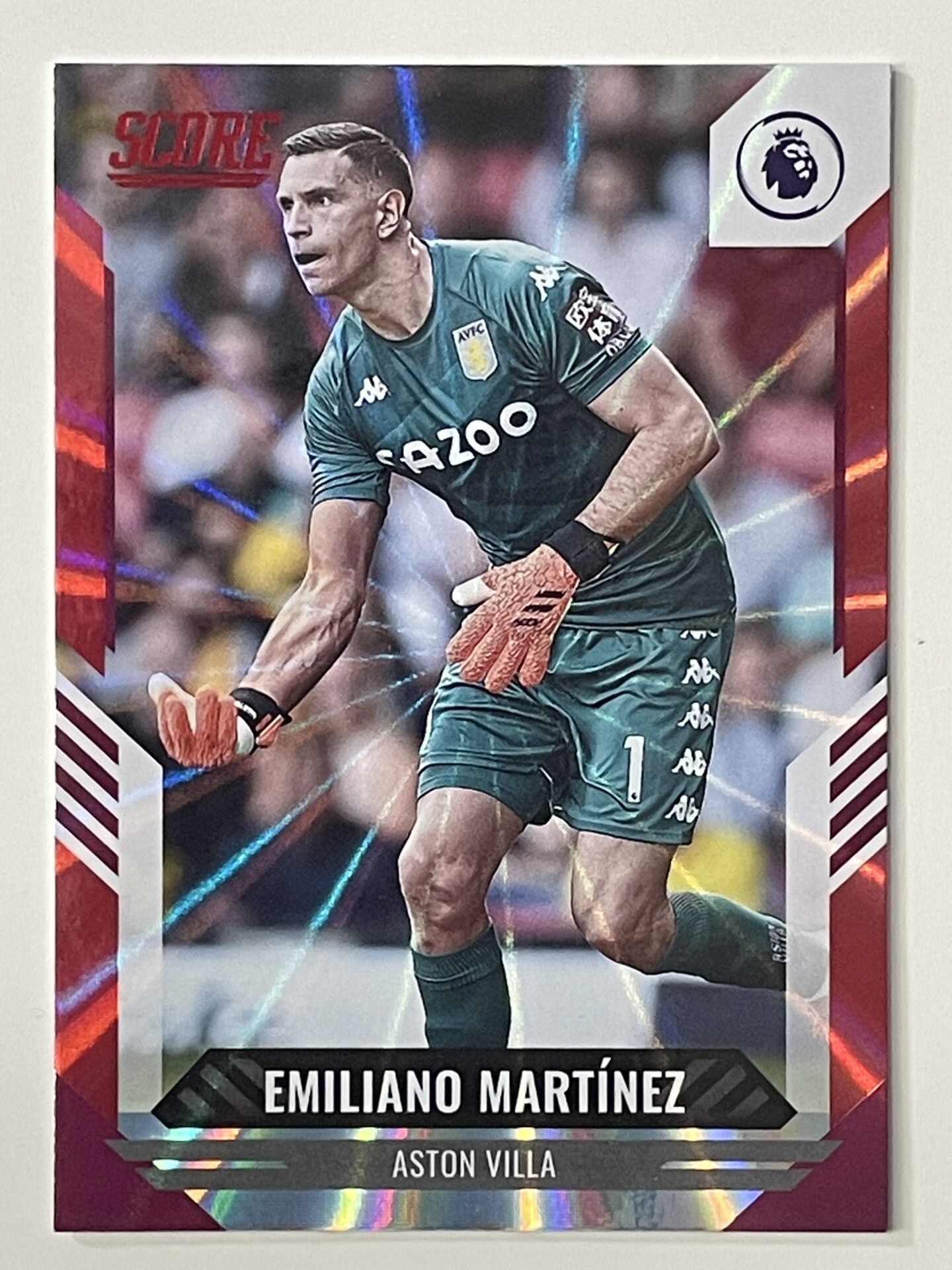 Emiliano Martinez Aston Villa Base Red Laser Parallel Panini Premier League Score 2021 2022