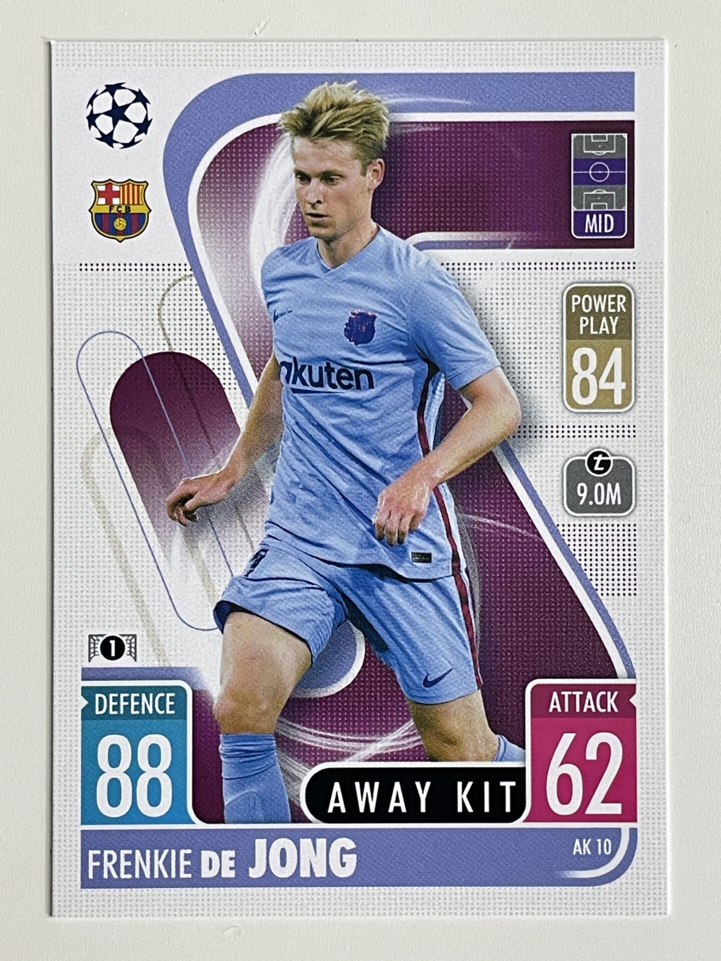 Frenkie De Jong Barcelona Away Kit Topps Match Attax Extra 2021:22 Champions League Card