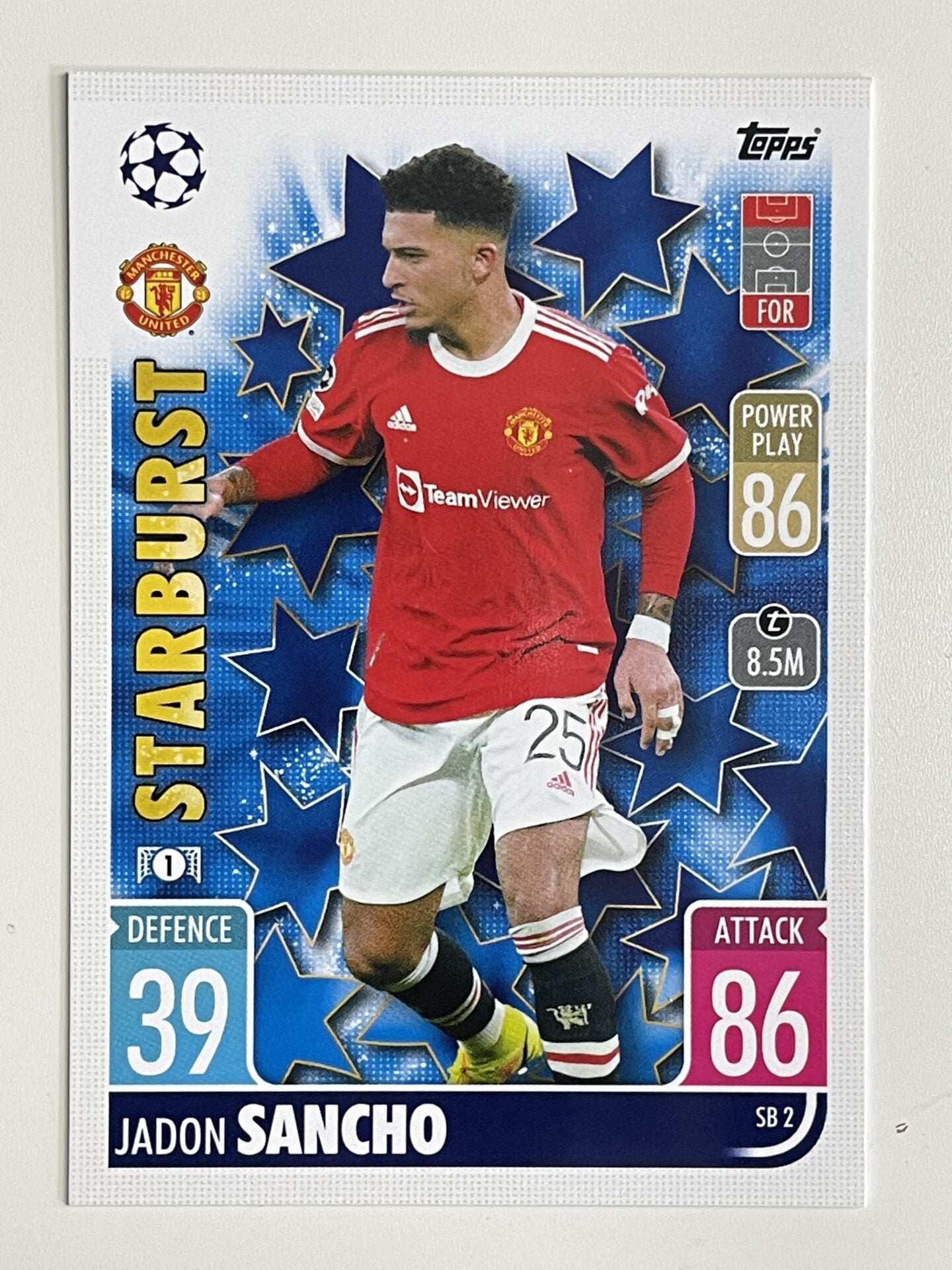 Jadon Sancho Manchester United Starburst Topps Match Attax Extra 2021:22 Champions League Card