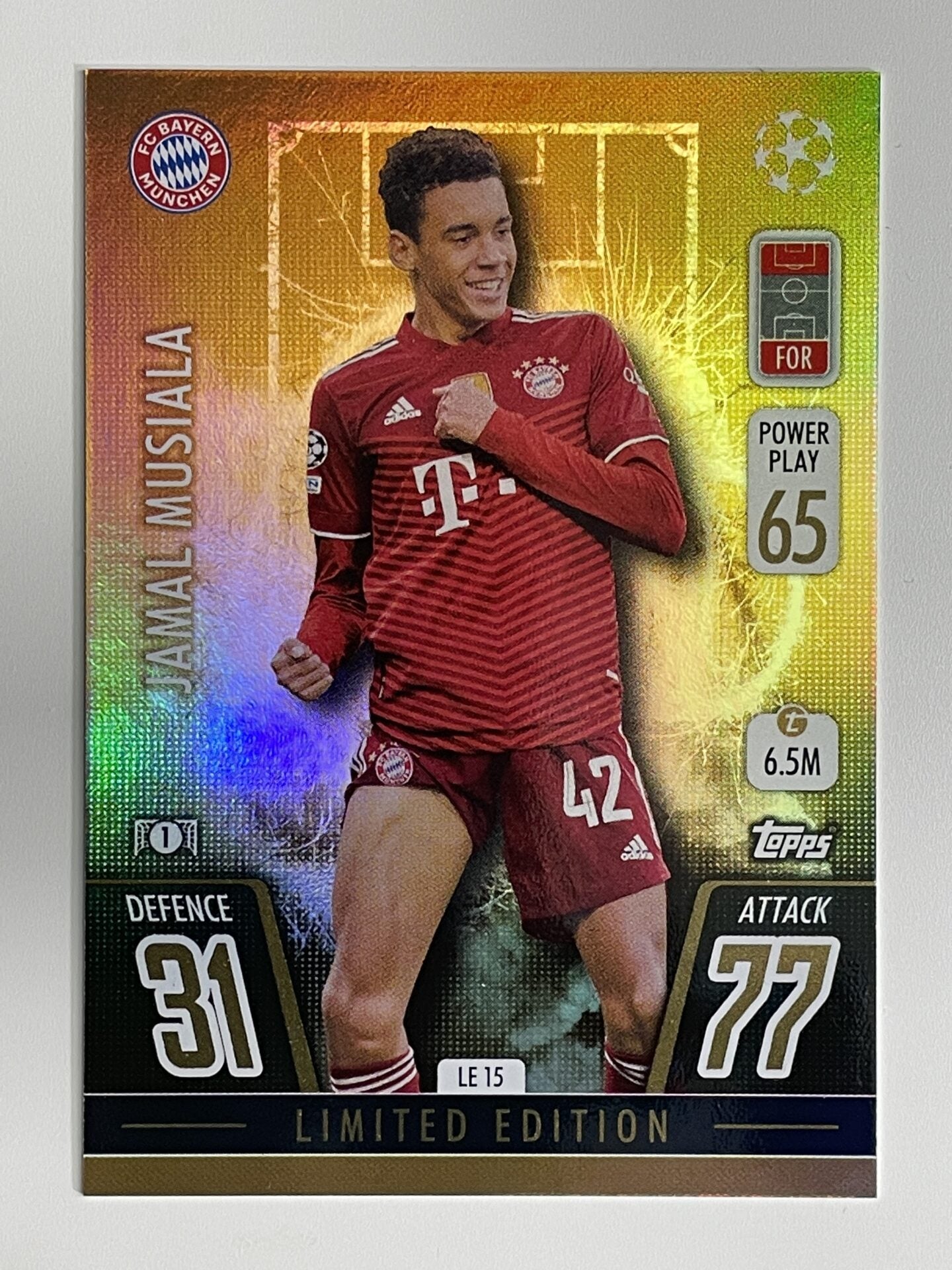 Jamal Musiala Bayern Munich Gold Limited Edition Topps Match Attax Extra 2021:22 Champions League Card