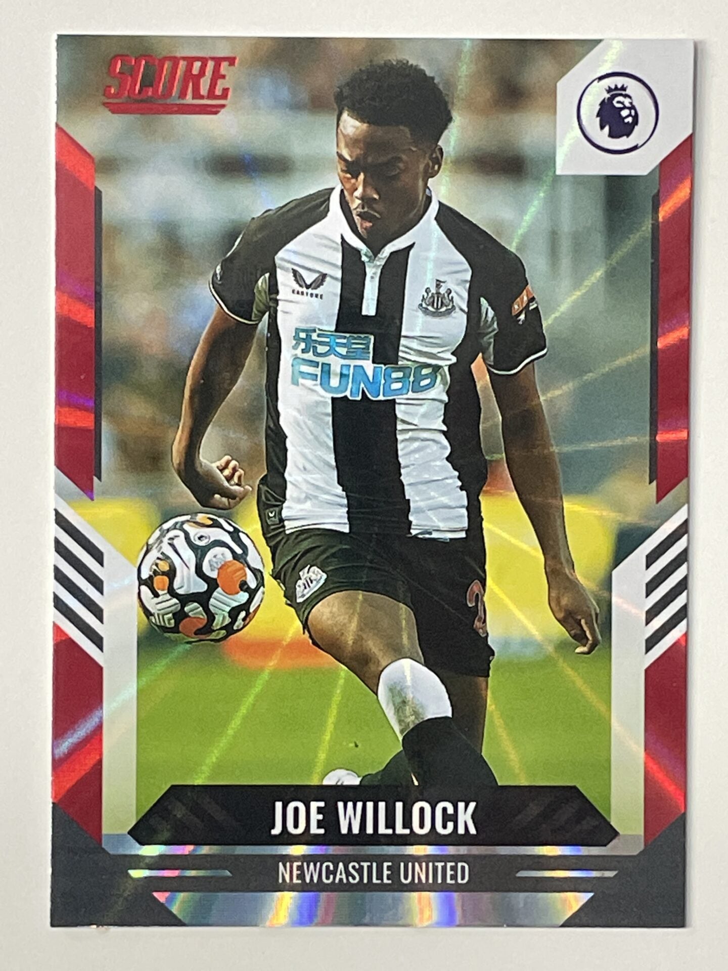 Joe Willock Newcastle United Base Red Laser Parallel Panini Premier League Score 2021 2022