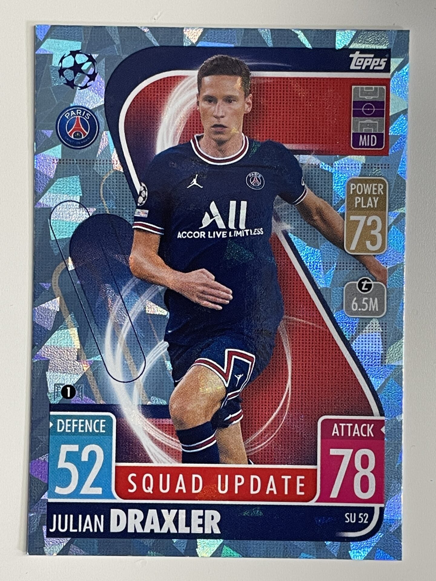 Julian Draxler PSG Base Crystal Foil Parallel Topps Match Attax Extra 2021:22 Champions League Card