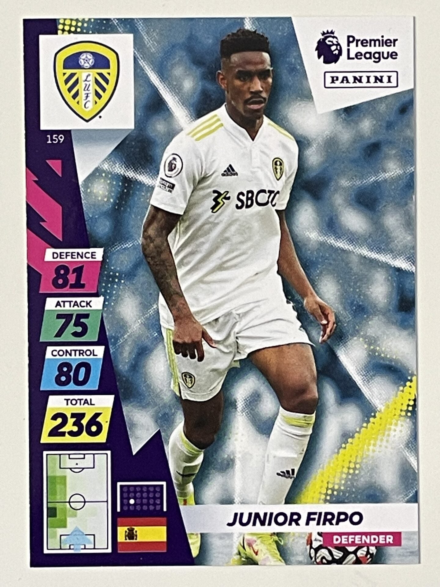 Junior Firpo Leeds United Base Panini Adrenalyn XL PLUS Premier League 2021 2022