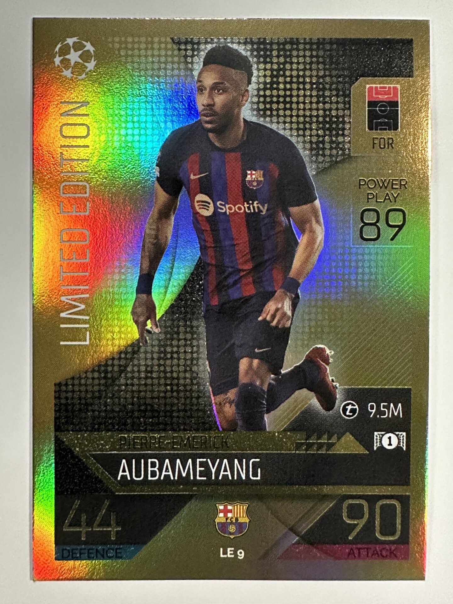 LE9 Pierre-Emerick Aubameyang Limited Edition (Barcelona) Topps Match Attax 2022:2023 Card