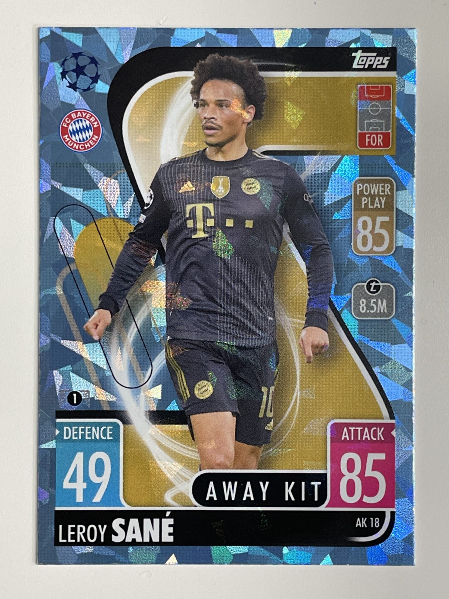 Leroy Sane Bayern Munich Away Kit Crystal Foil Parallel Topps Match Attax Extra 2021:22 Champions League Card