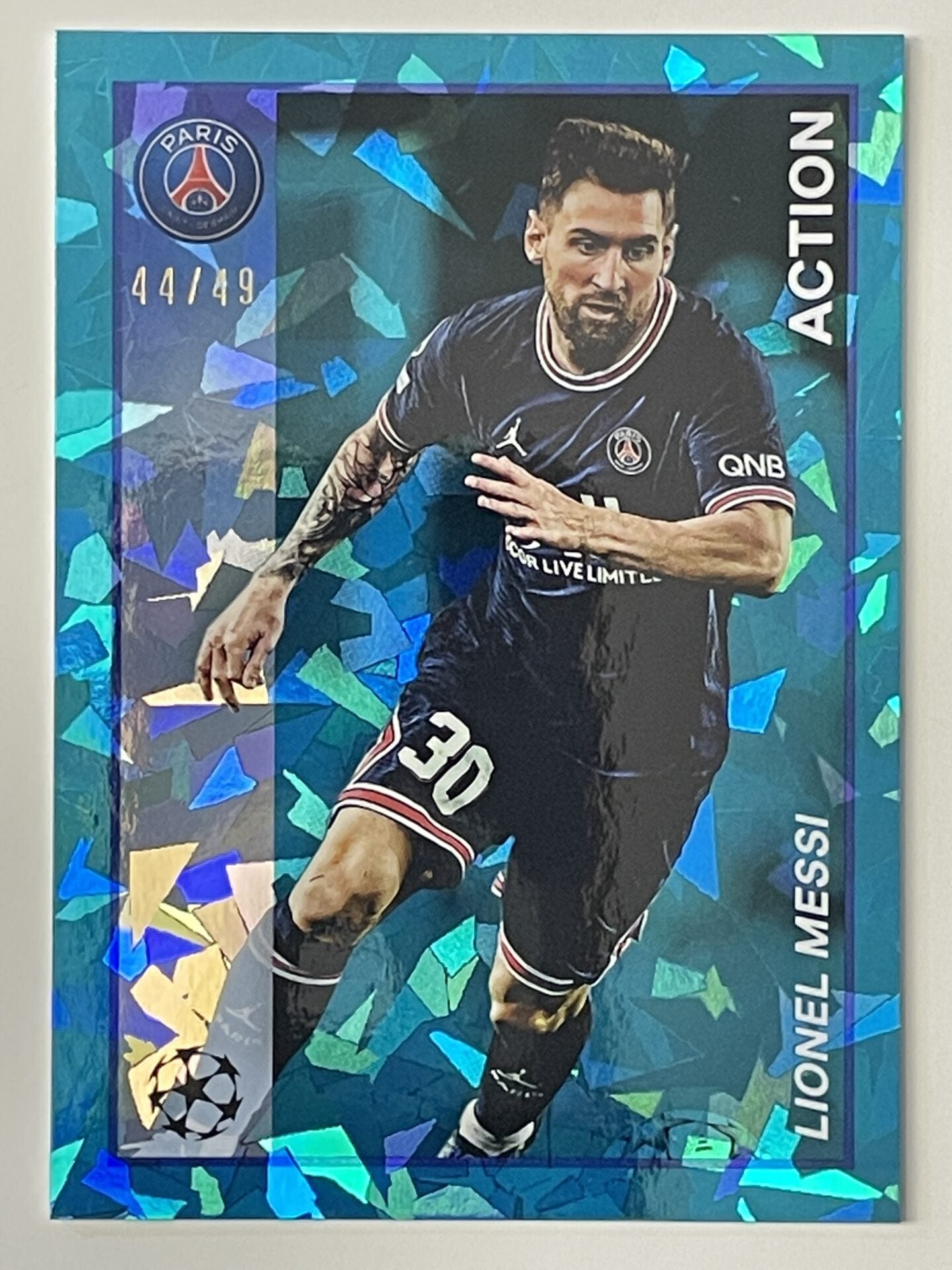 Lionel Messi PSG Action Parallel 44:49 Topps Merlin Heritage 97 UEFA Champions League Card