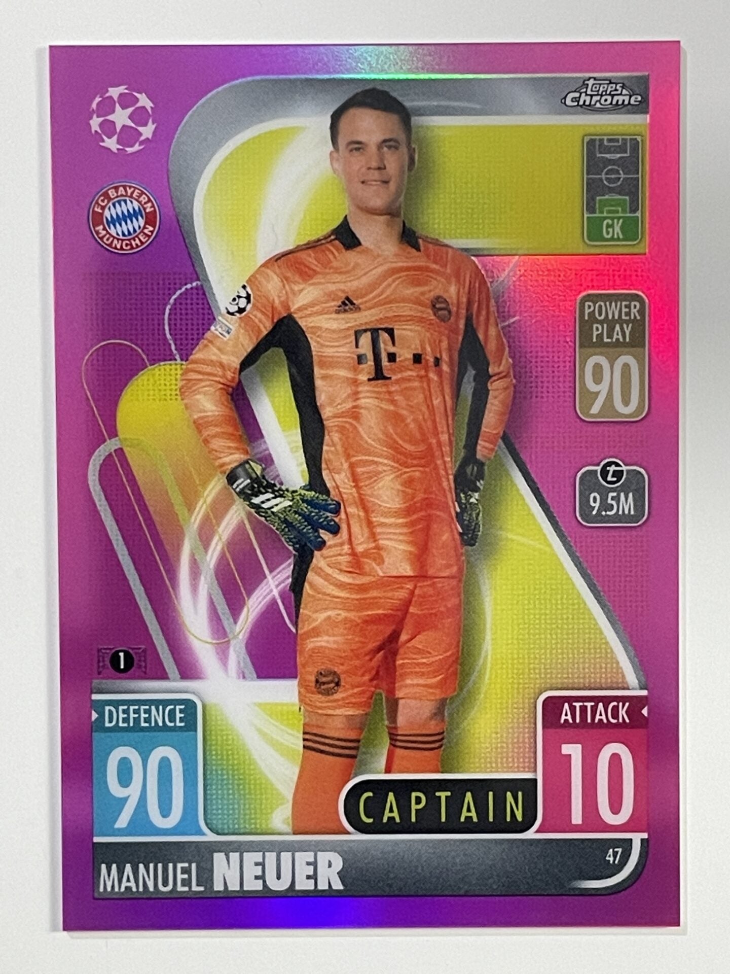 Manuel Neuer Pink Parallel Topps Match Attax Chrome 2021 2022