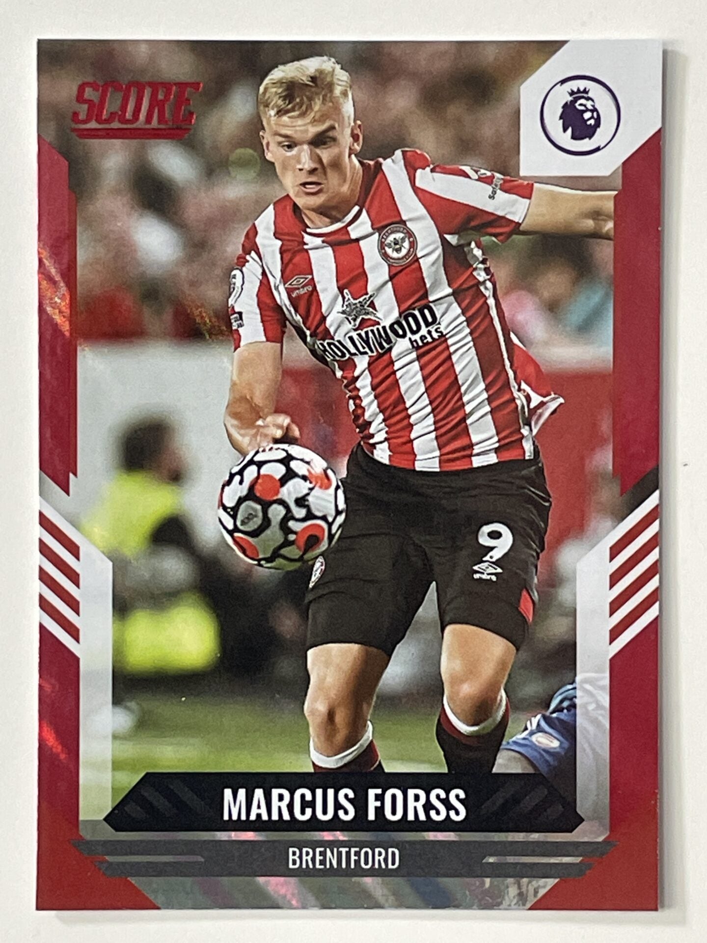 Marcus Forss Brentford Base Red Lava Parallel Panini Premier League Score 2021 2022