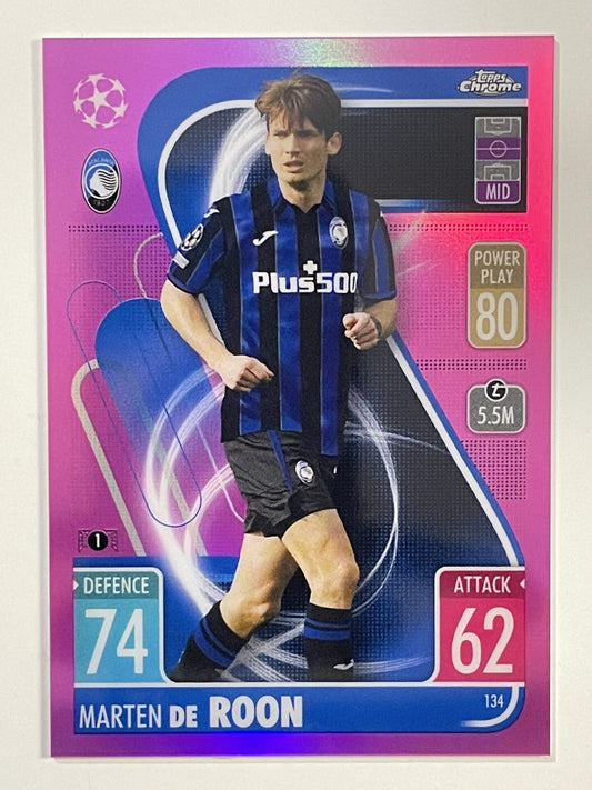 Marten De Roon Pink Parallel Topps Match Attax Chrome 2021 2022