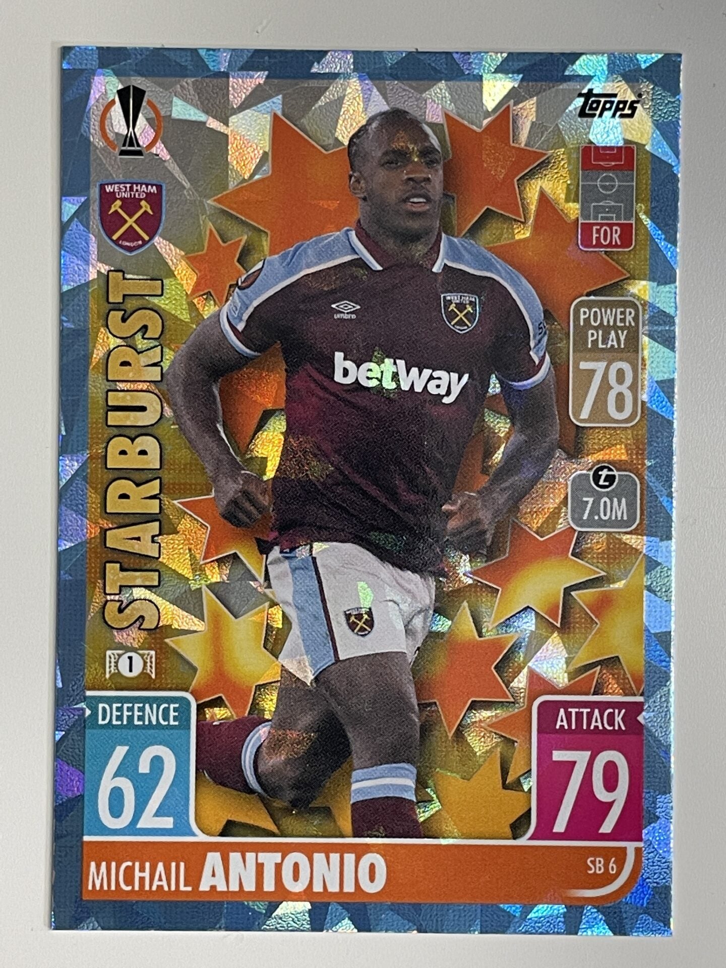 Michail Antonio West Ham Starburst Crystal Foil Parallel Topps Match Attax Extra 2021:22 Champions League Card