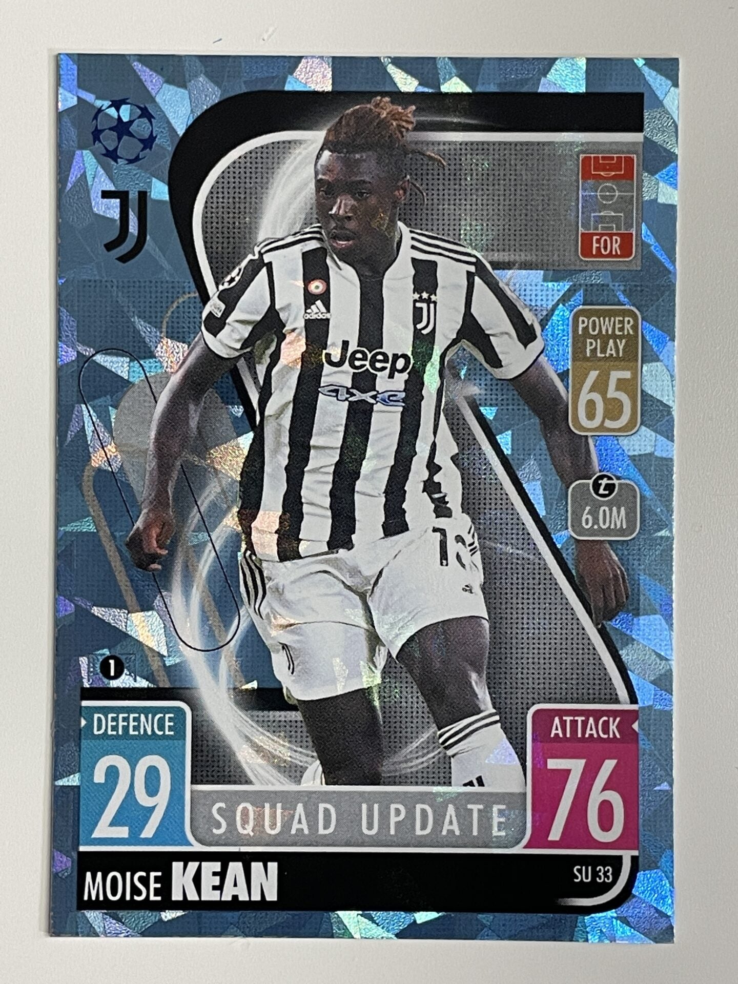 Moise Kean Juventus Base Crystal Foil Parallel Topps Match Attax Extra 2021:22 Champions League Card