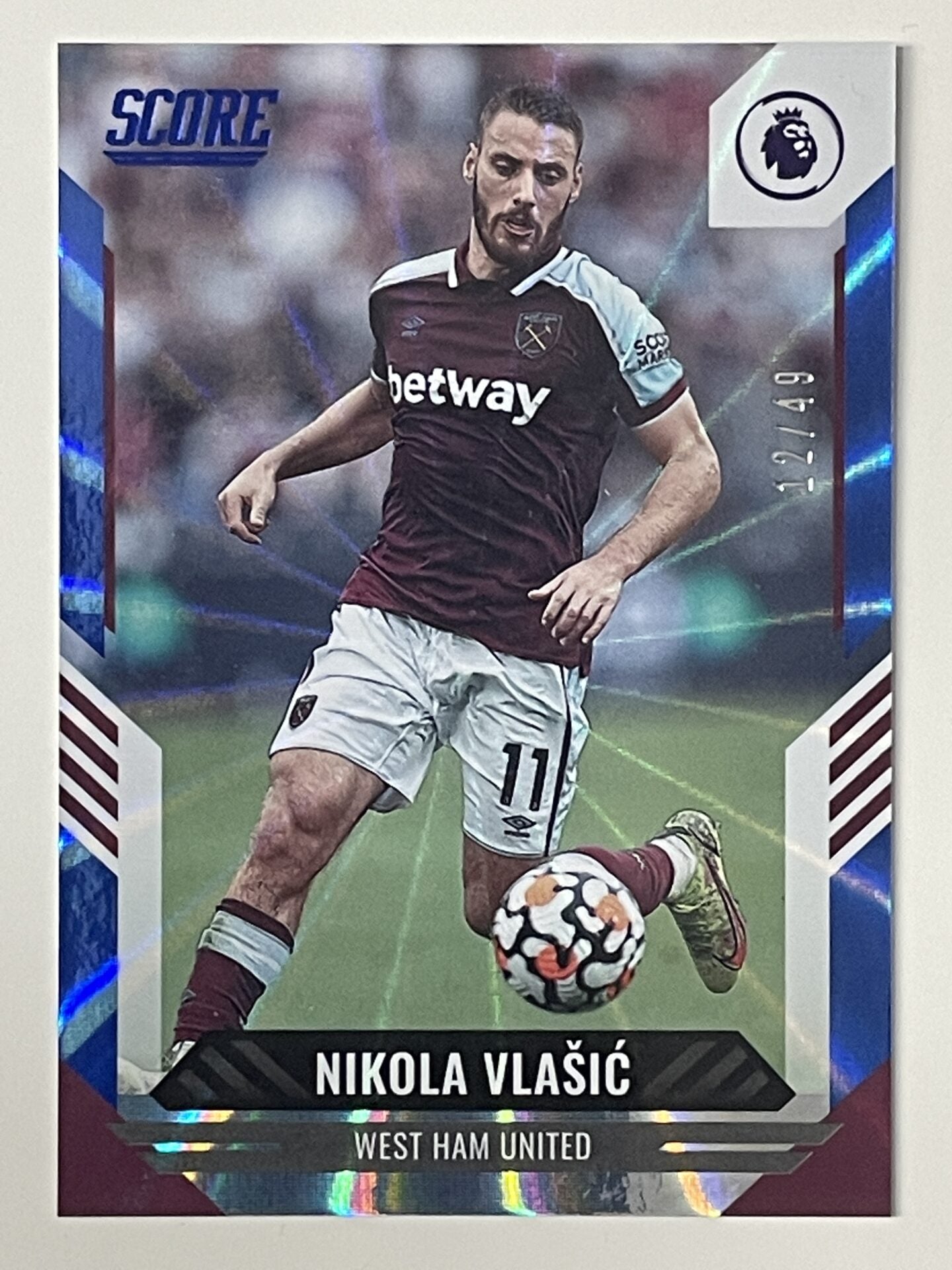 Nikola Vlasic West Ham Base Blue Laser Parallel Panini Premier League Score 2021 2022