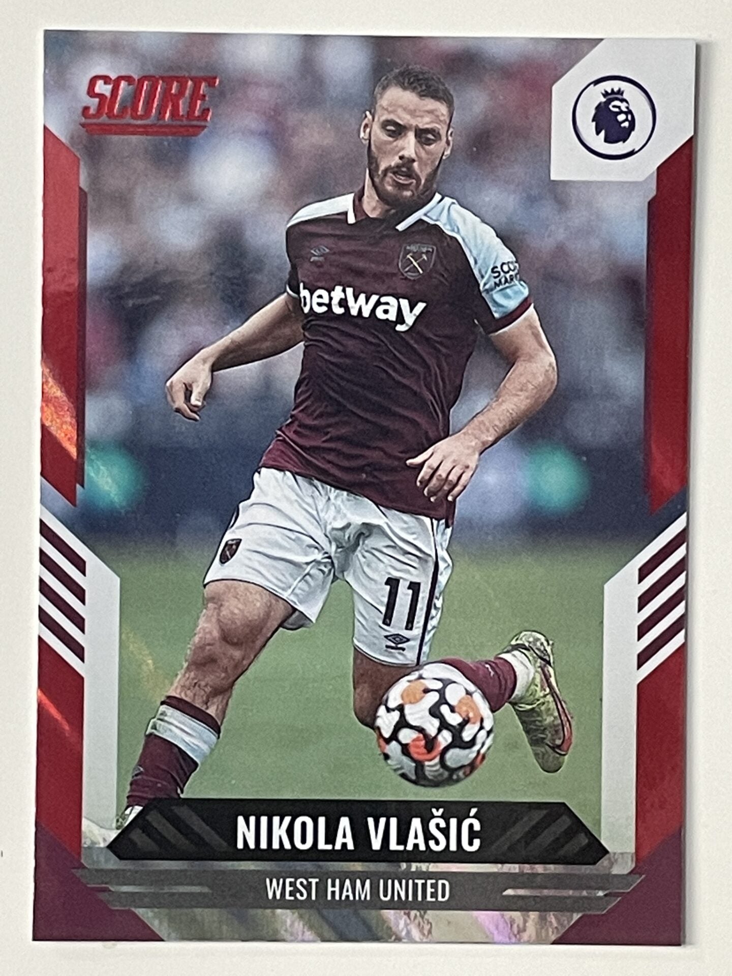 Nikola Vlasic West Ham Base Red Lava Parallel Panini Premier League Score 2021 2022