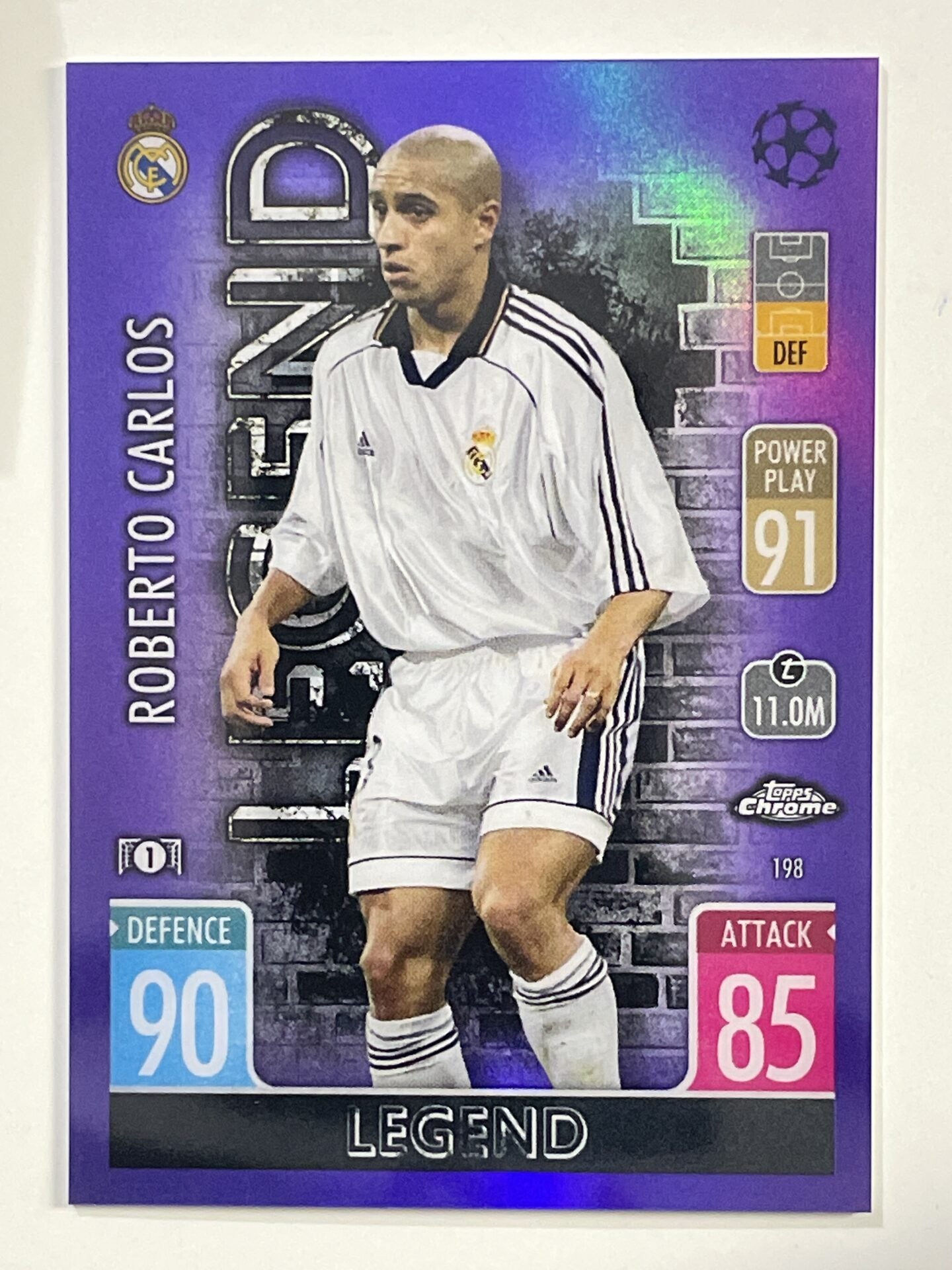 Roberto Carlos Purple Parallel Topps Match Attax Chrome 2021 2022