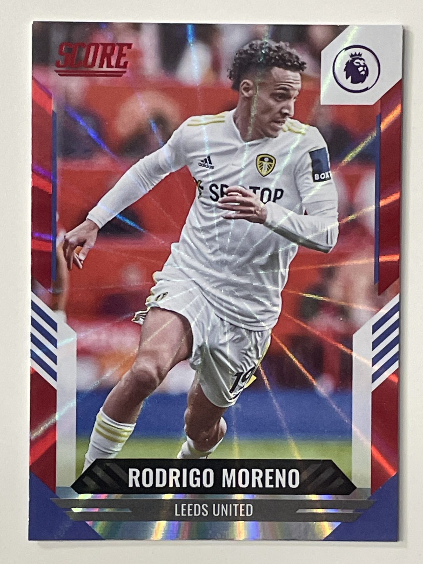 Rodrigo Moreno Leeds United Base Red Laser Parallel Panini Premier League Score 2021 2022