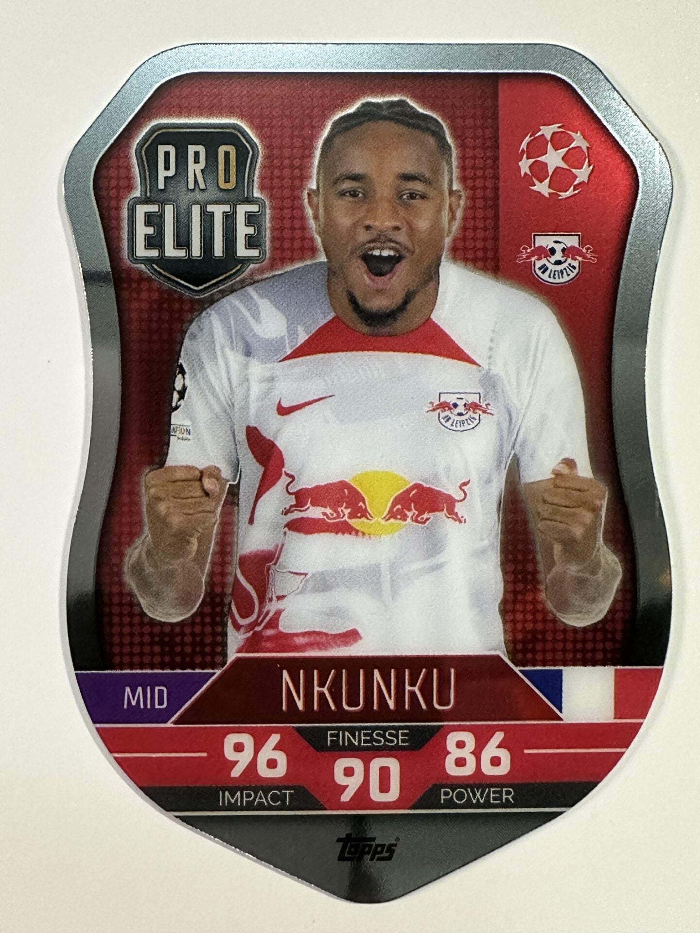 SH11 Nkunku Pro Elite Shield (RB Leipzig) Topps Match Attax 2022:2023 Card