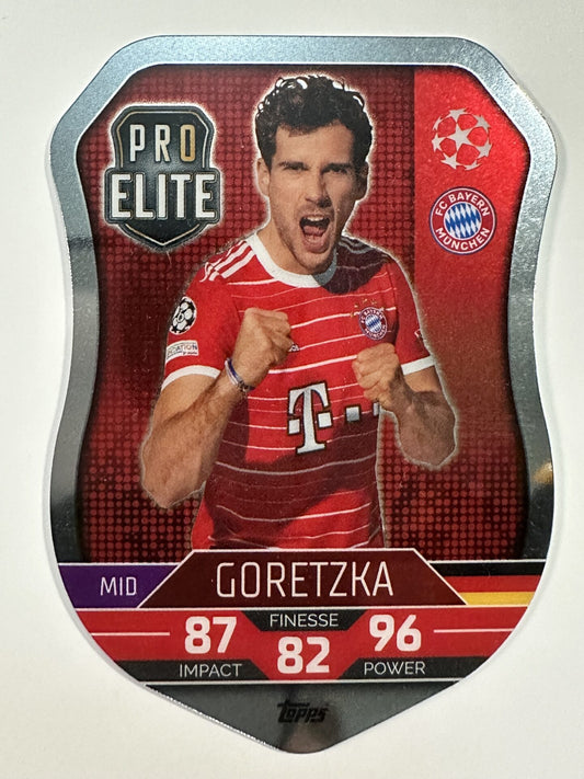 SH8 Goretzka Pro Elite Shield (Bayern Munich) Topps Match Attax 2022:2023 Card