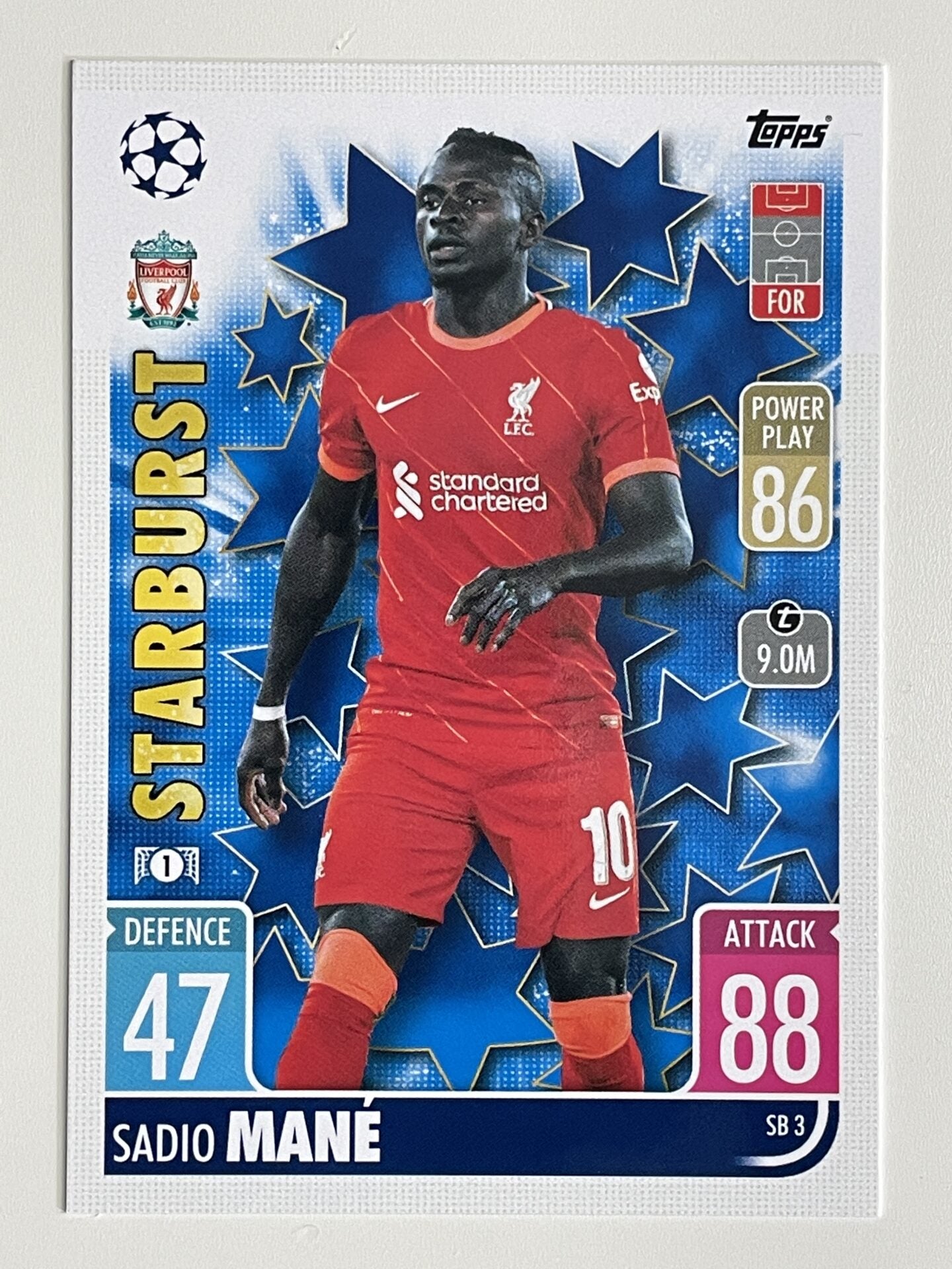 Sadio Mane Liverpool FC Starburst Topps Match Attax Extra 2021:22 Champions League Card