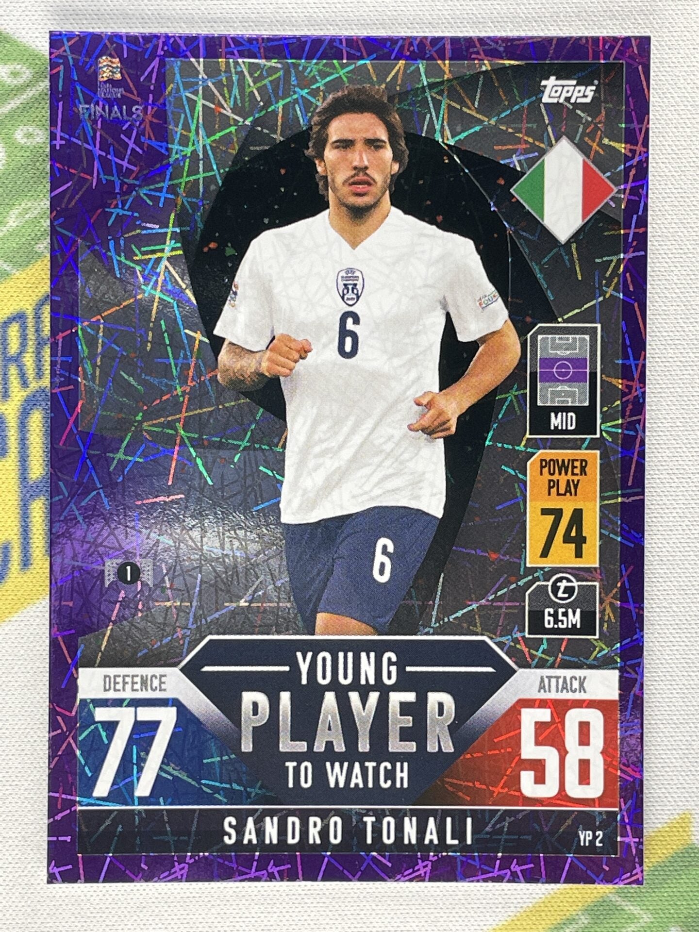 Sandro Tonali Italy Young Player to Watch Purple Foil Parallel Topps Match Attax 101 Road to Nations League 2022 Card