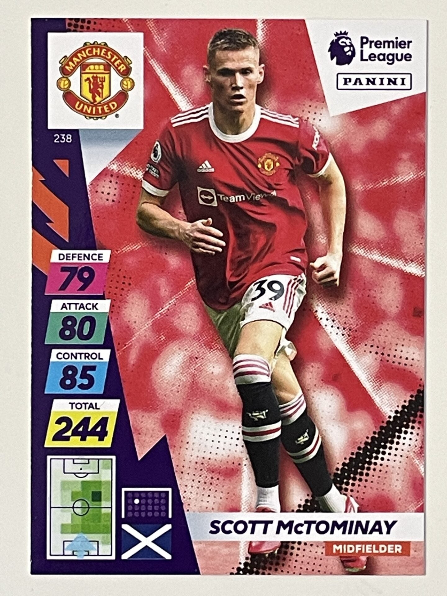 Scott McTominay Manchester United Base Panini Adrenalyn XL PLUS Premier League 2021 2022