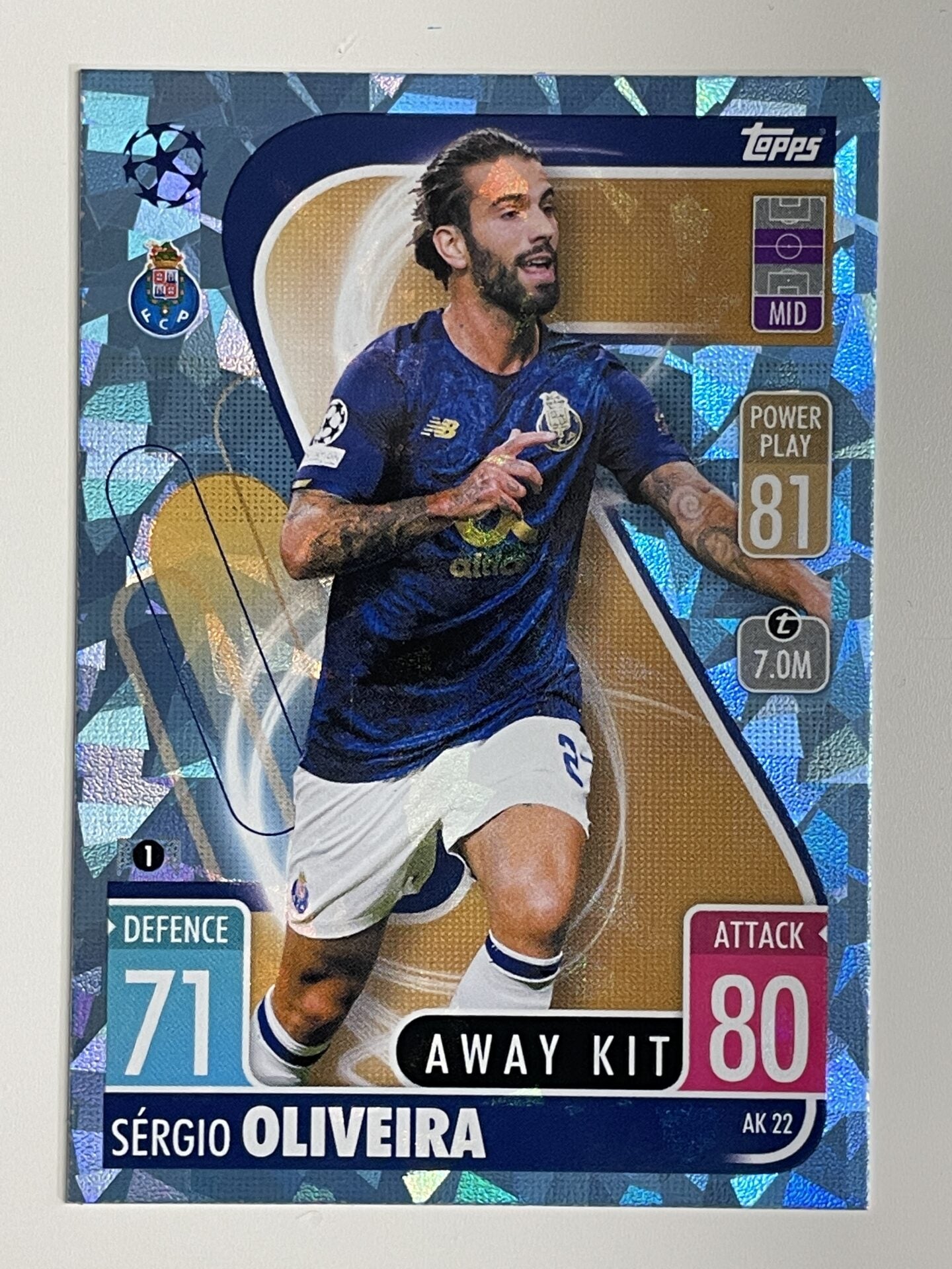 Sergio Oliveira Porto Away Kit Crystal Foil Parallel Topps Match Attax Extra 2021:22 Champions League Card