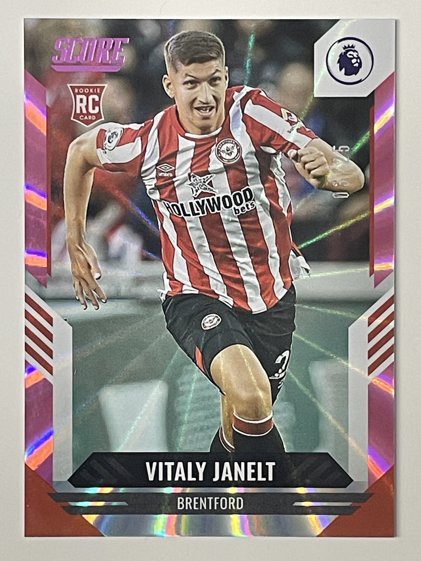 Vitaly Janelt Brentford Base Pink Laser Parallel Panini Premier League Score 2021 2022