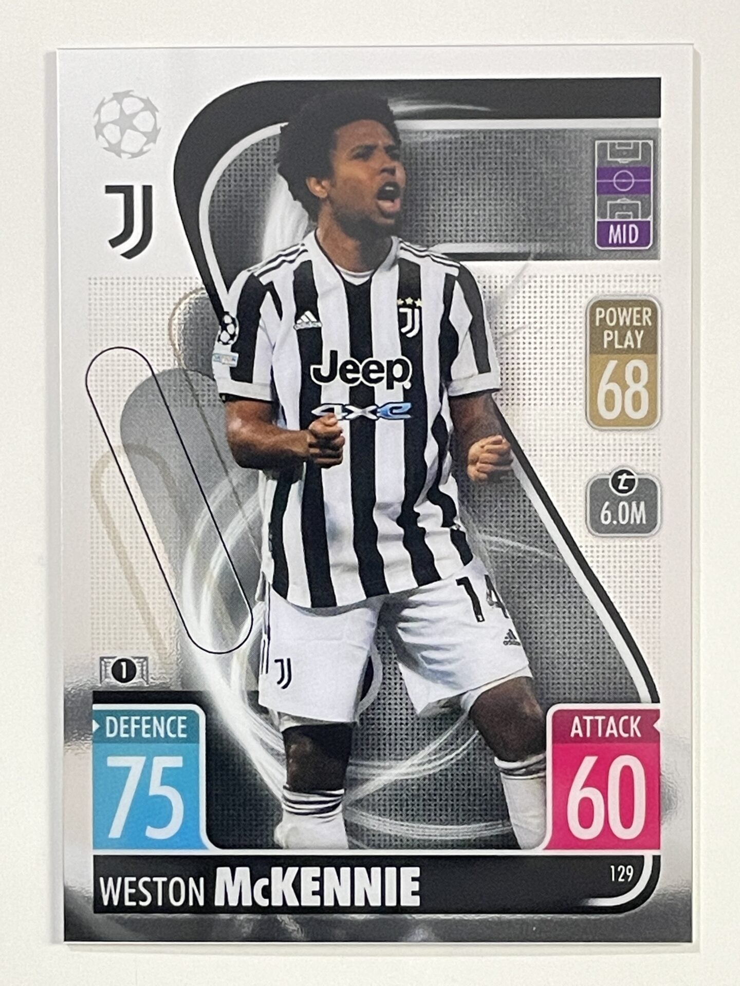 Weston McKennie Juventus Topps Match Attax Chrome 2021 2022 Football Card